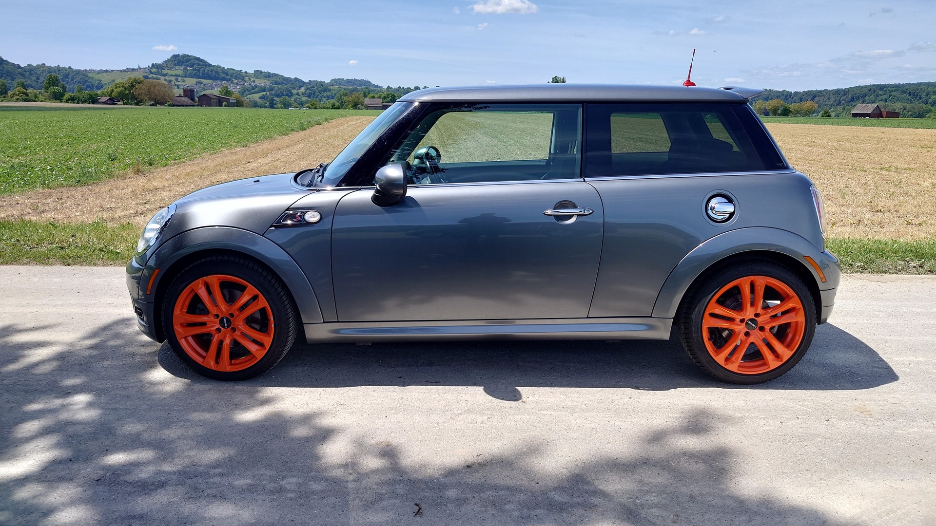 MINI Cooper S-image-1