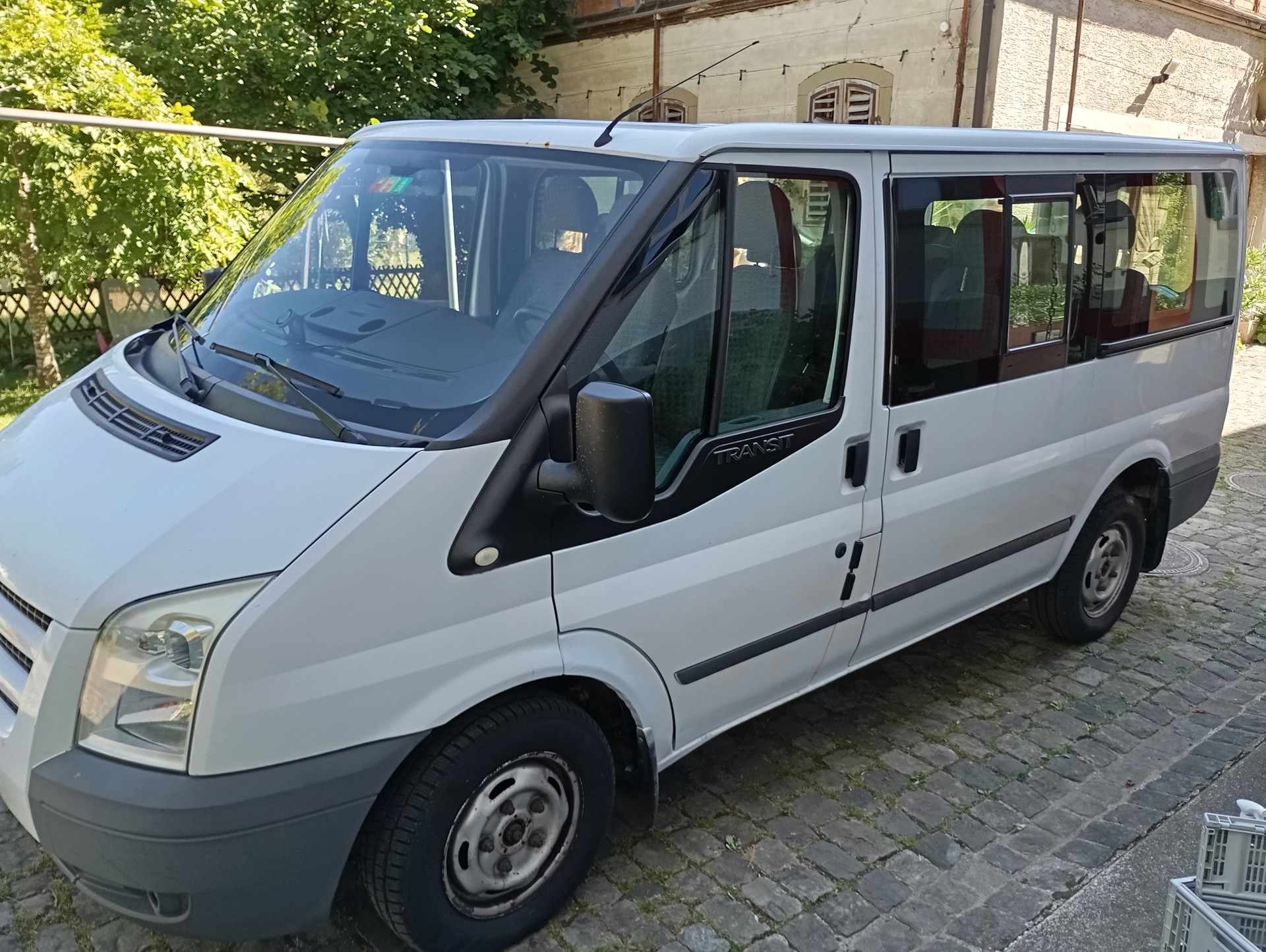 FORD 2.2 TDCi 115 Trend-image-2
