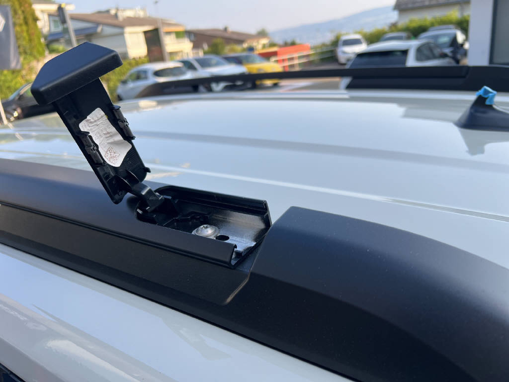DACIA Duster 1.2 Hybrid Extreme 4WD-image-13