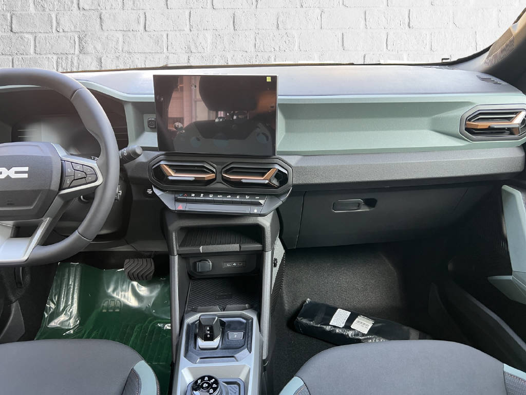 DACIA Duster 1.2 Hybrid Extreme 4WD-image-8