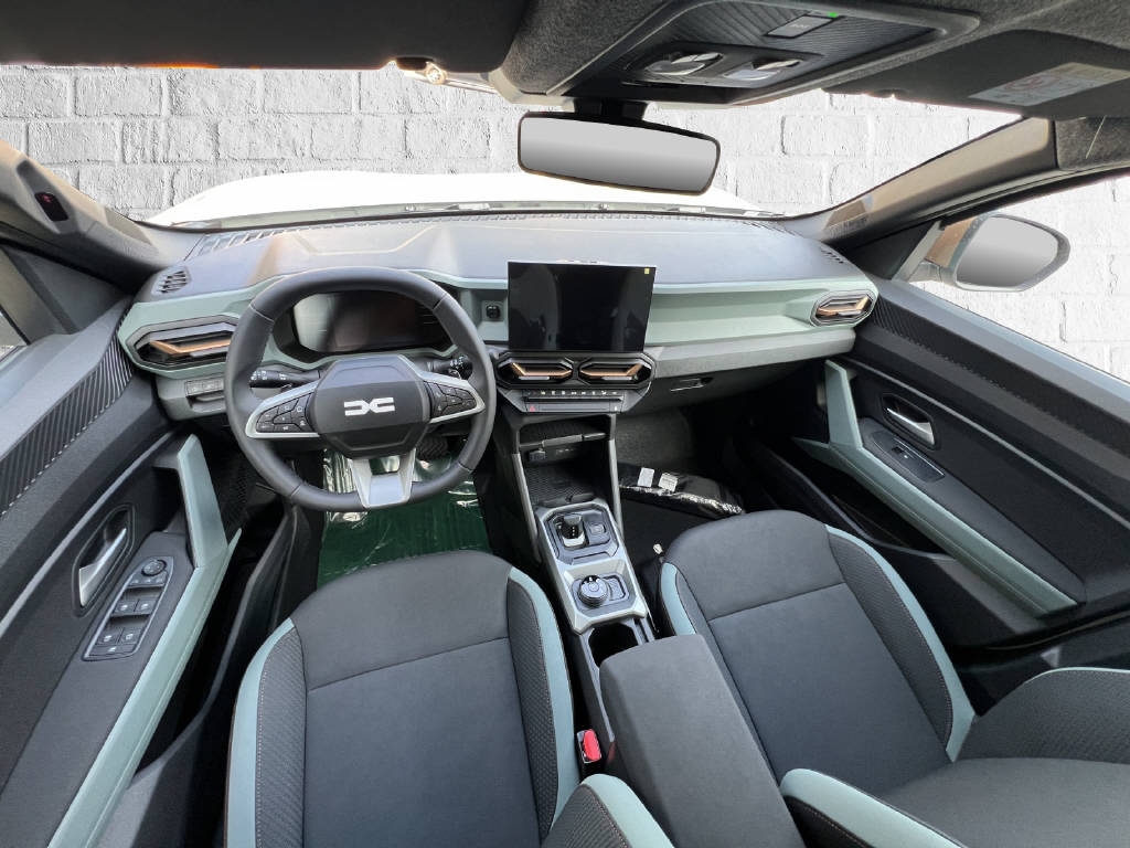 DACIA Duster 1.2 Hybrid Extreme 4WD-image-7