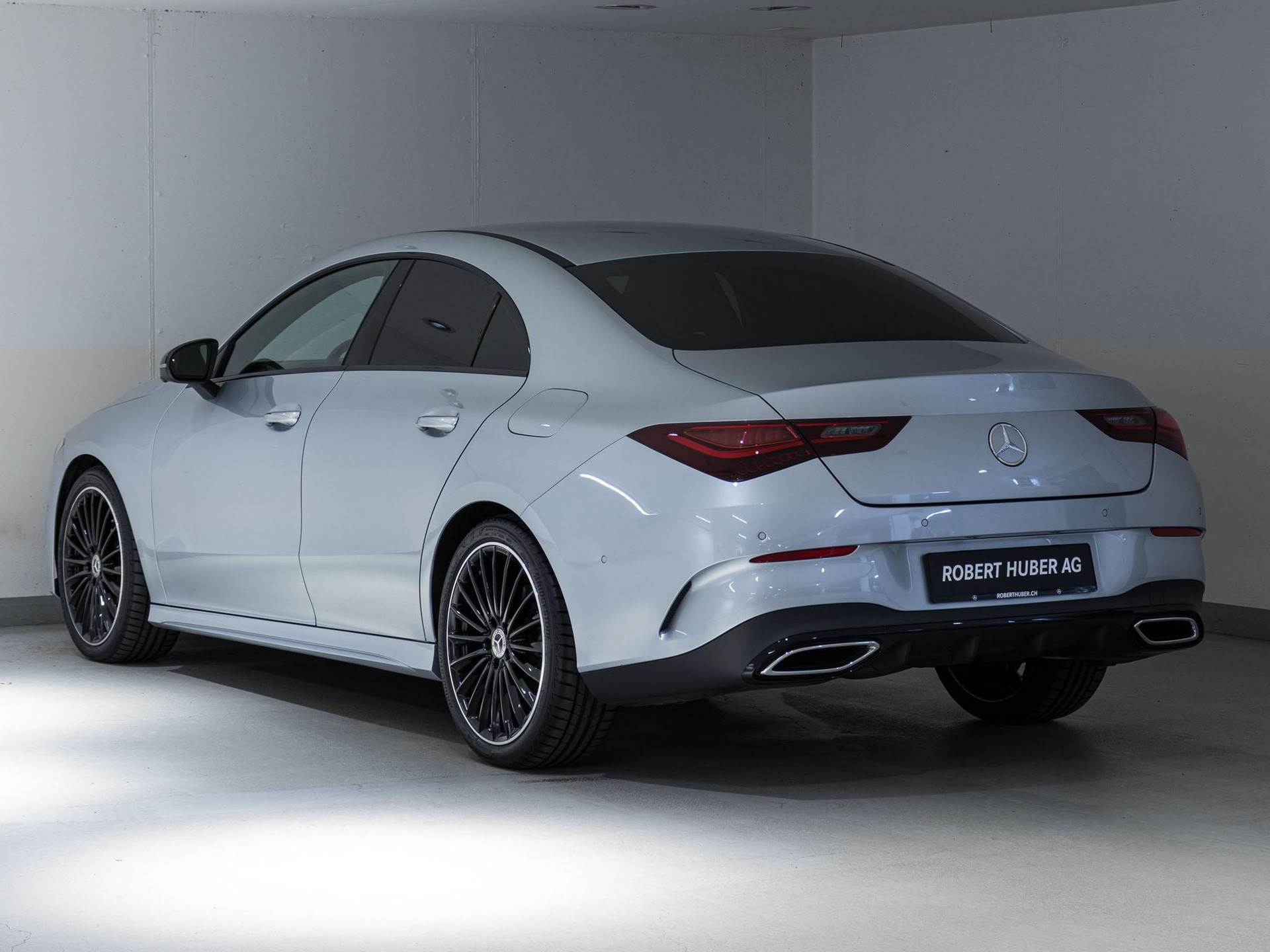MERCEDES-BENZ CLA 220 d Coupé-image-3