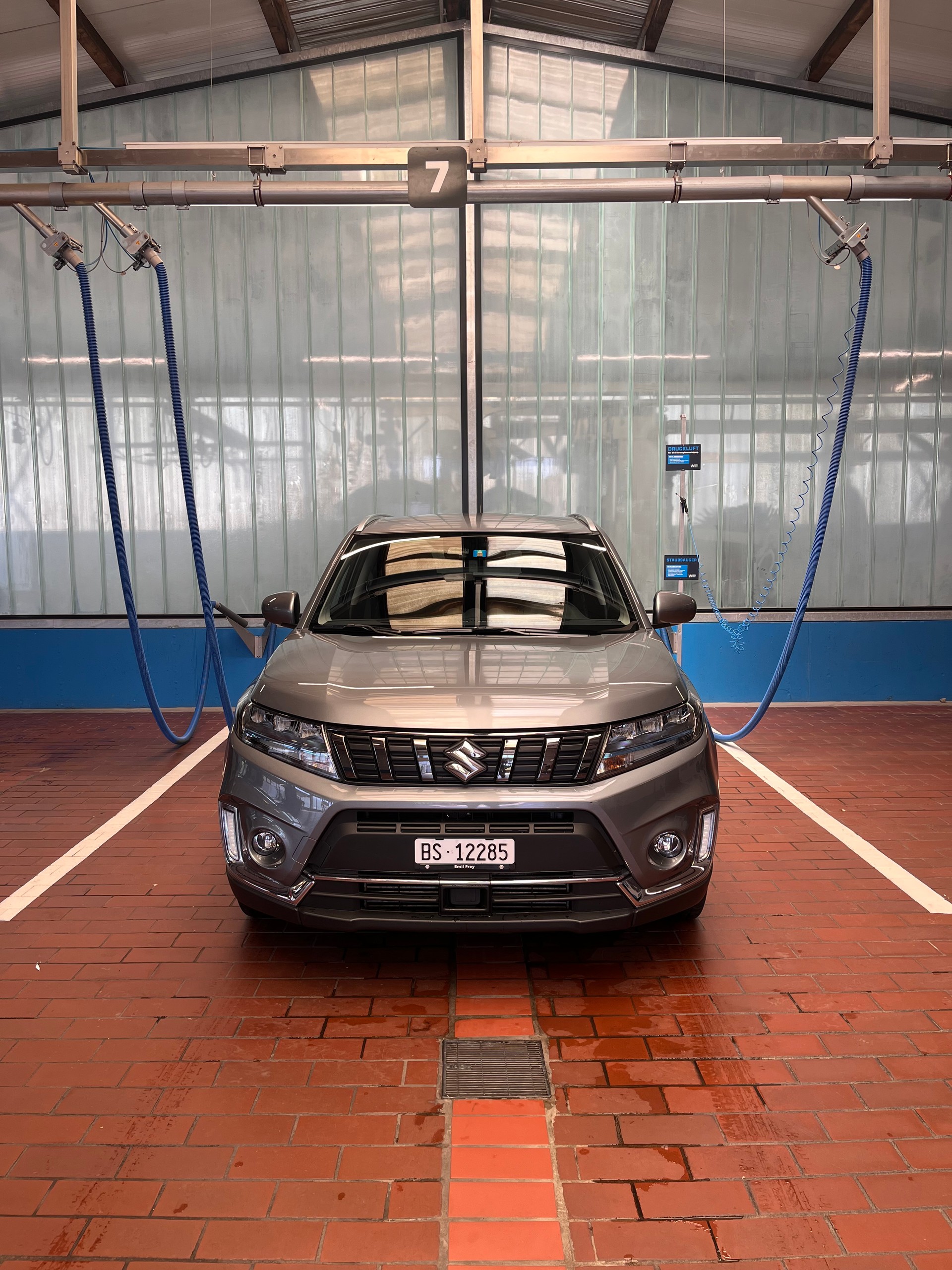 SUZUKI 1.4 T Piz Sulai Hybrid 4x4-image-1