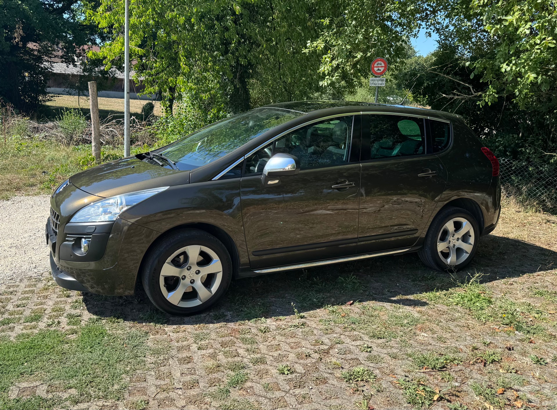 PEUGEOT 3008 1.6 16V T Platinum Tiptronic-image-14