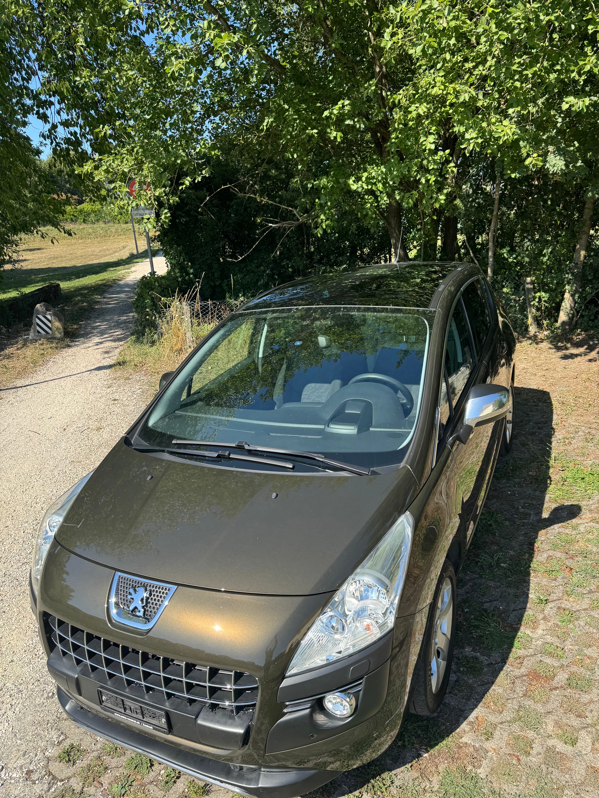 PEUGEOT 3008 1.6 16V T Platinum Tiptronic-image-0