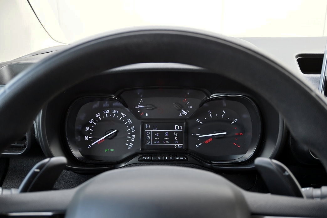 CITROEN Berlingo Van 1.2 Pure Tech 130 s/s Club EAT8 1000kg-image-12