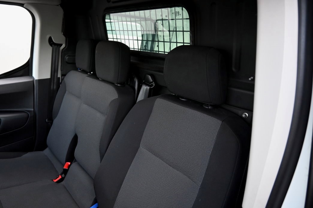CITROEN Berlingo Van 1.2 Pure Tech 130 s/s Club EAT8 1000kg-image-10