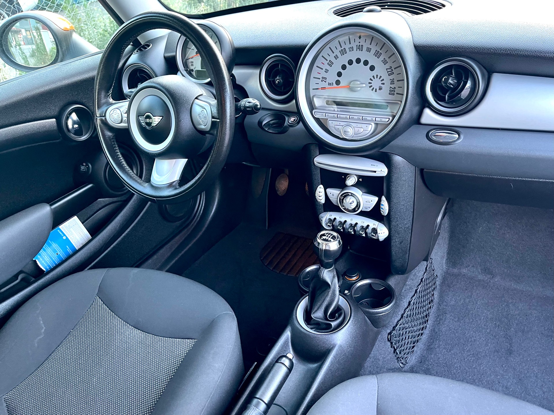 MINI Cooper-image-14
