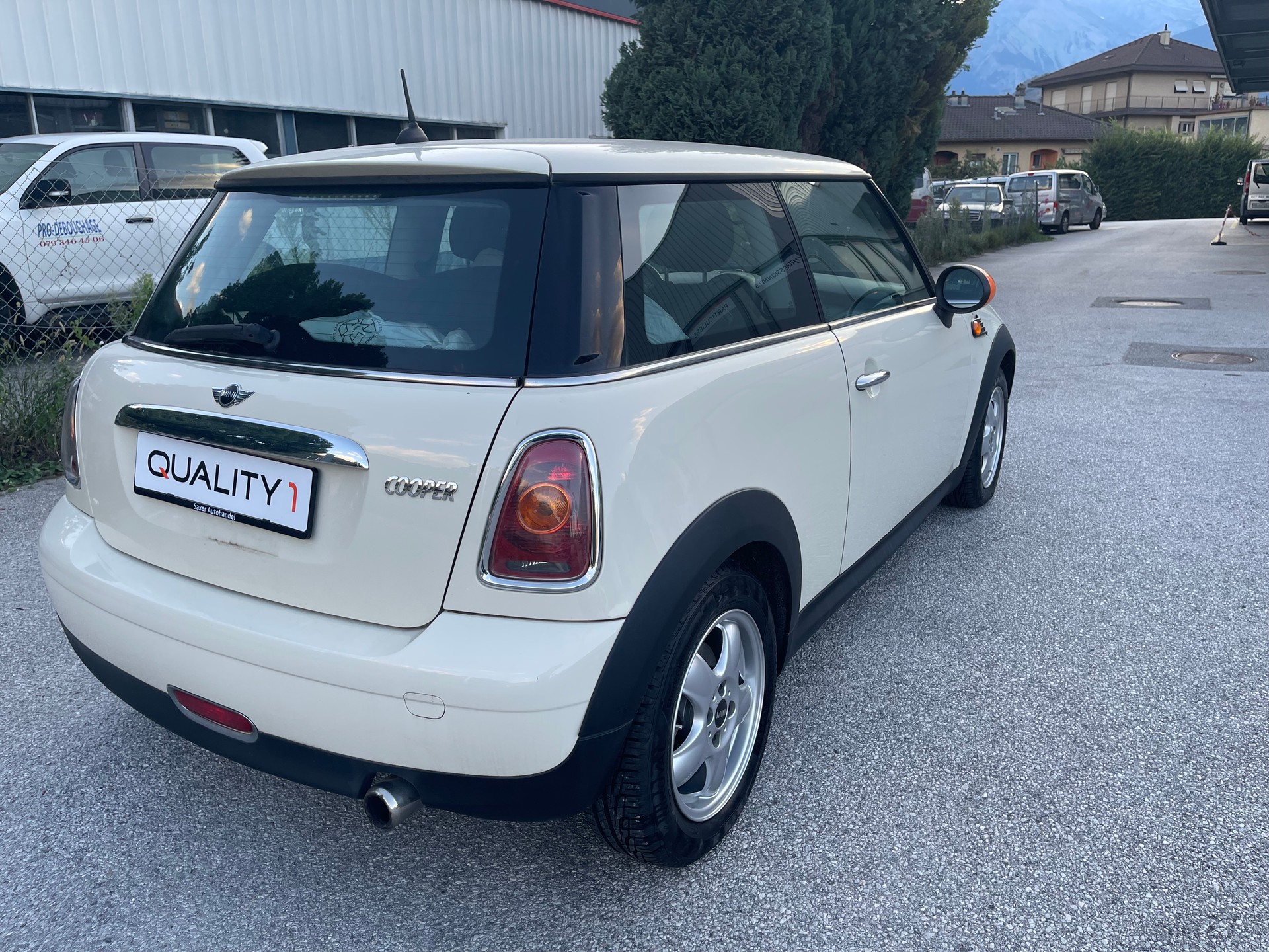 MINI Cooper-image-13