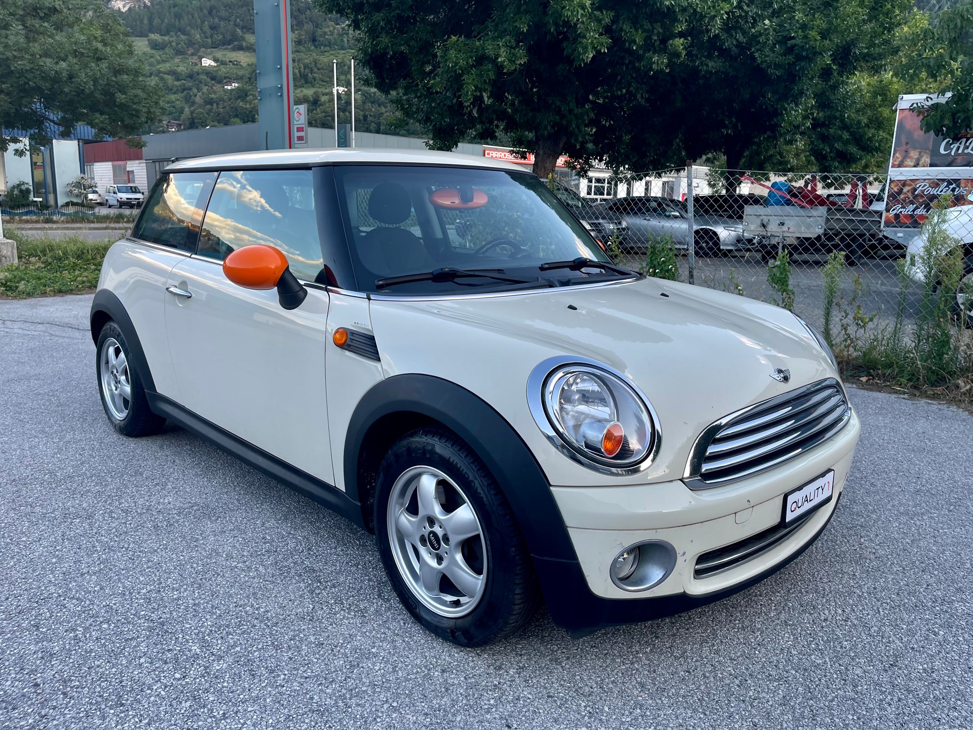 MINI Cooper-image-4