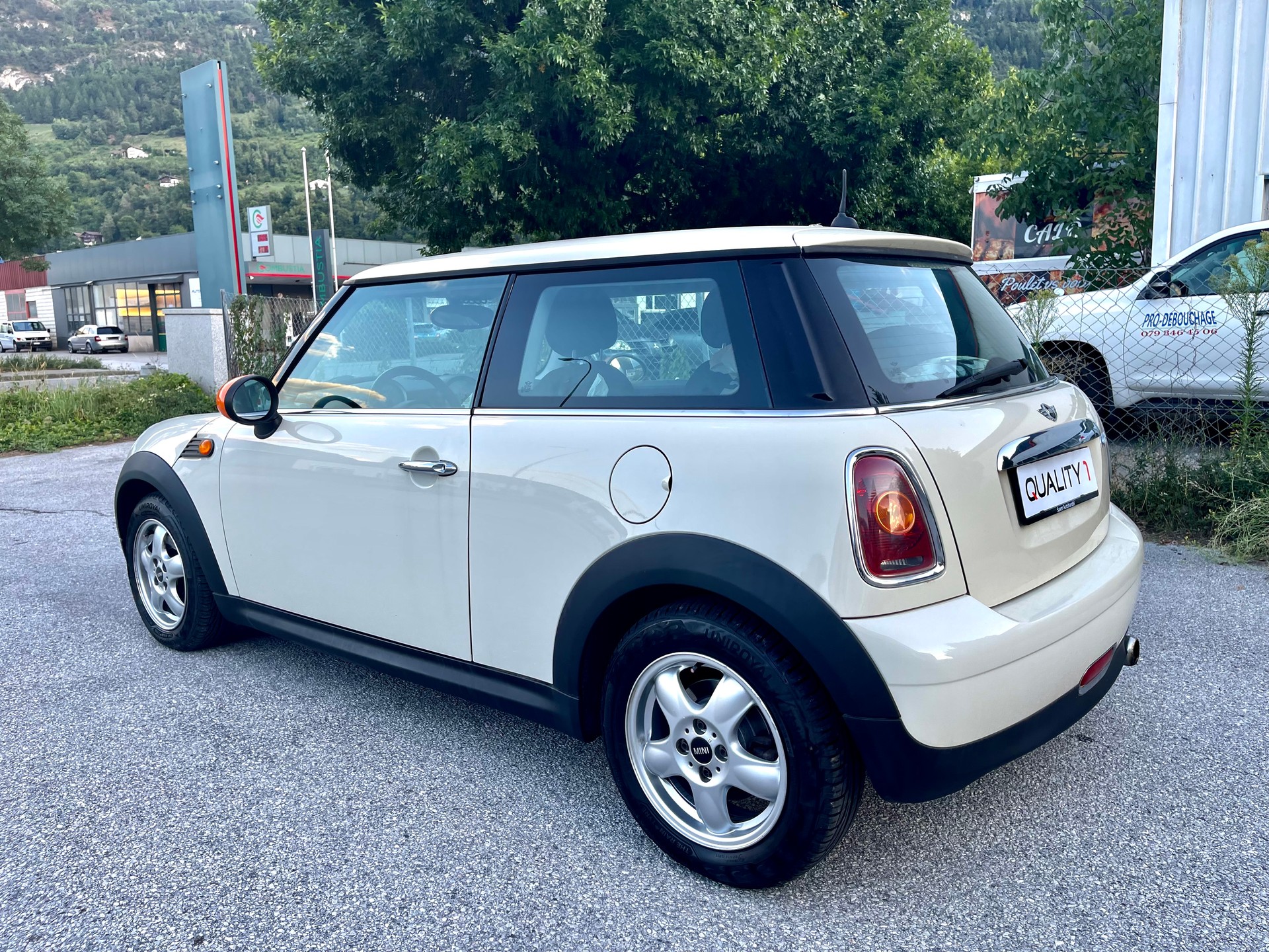 MINI Cooper-image-6