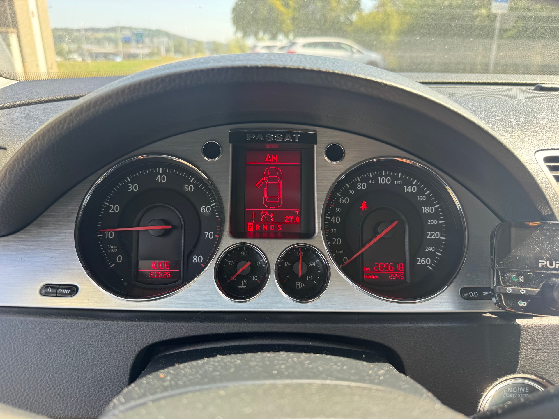 VW Passat Variant 3.2 V6 FSI Highline 4Motion-image-9