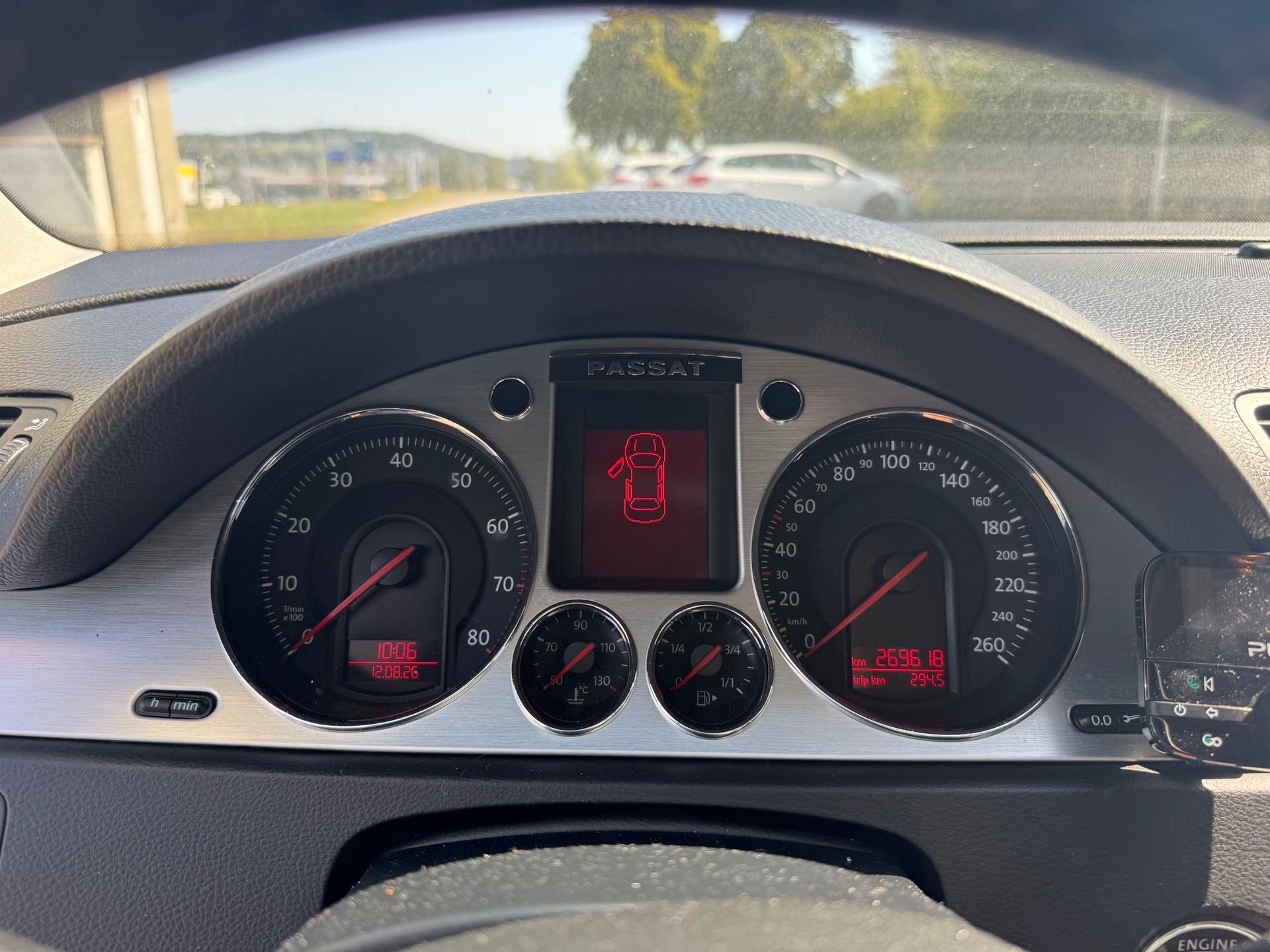 VW Passat Variant 3.2 V6 FSI Highline 4Motion-image-7