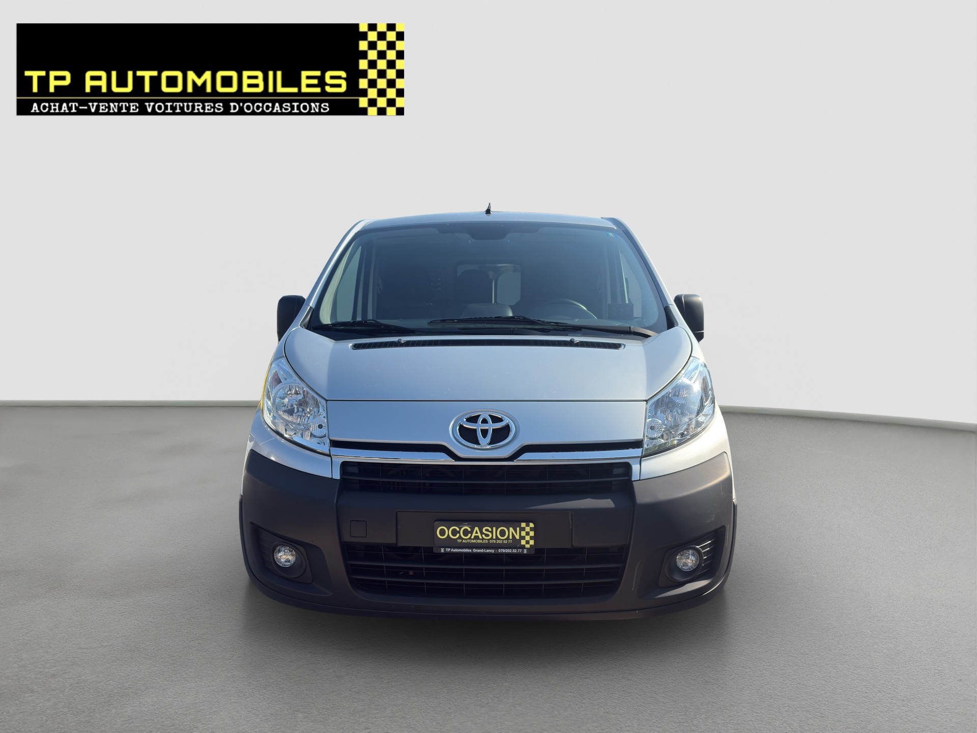 TOYOTA Proace 2.0D Panel Van Terra L2H1-image-1