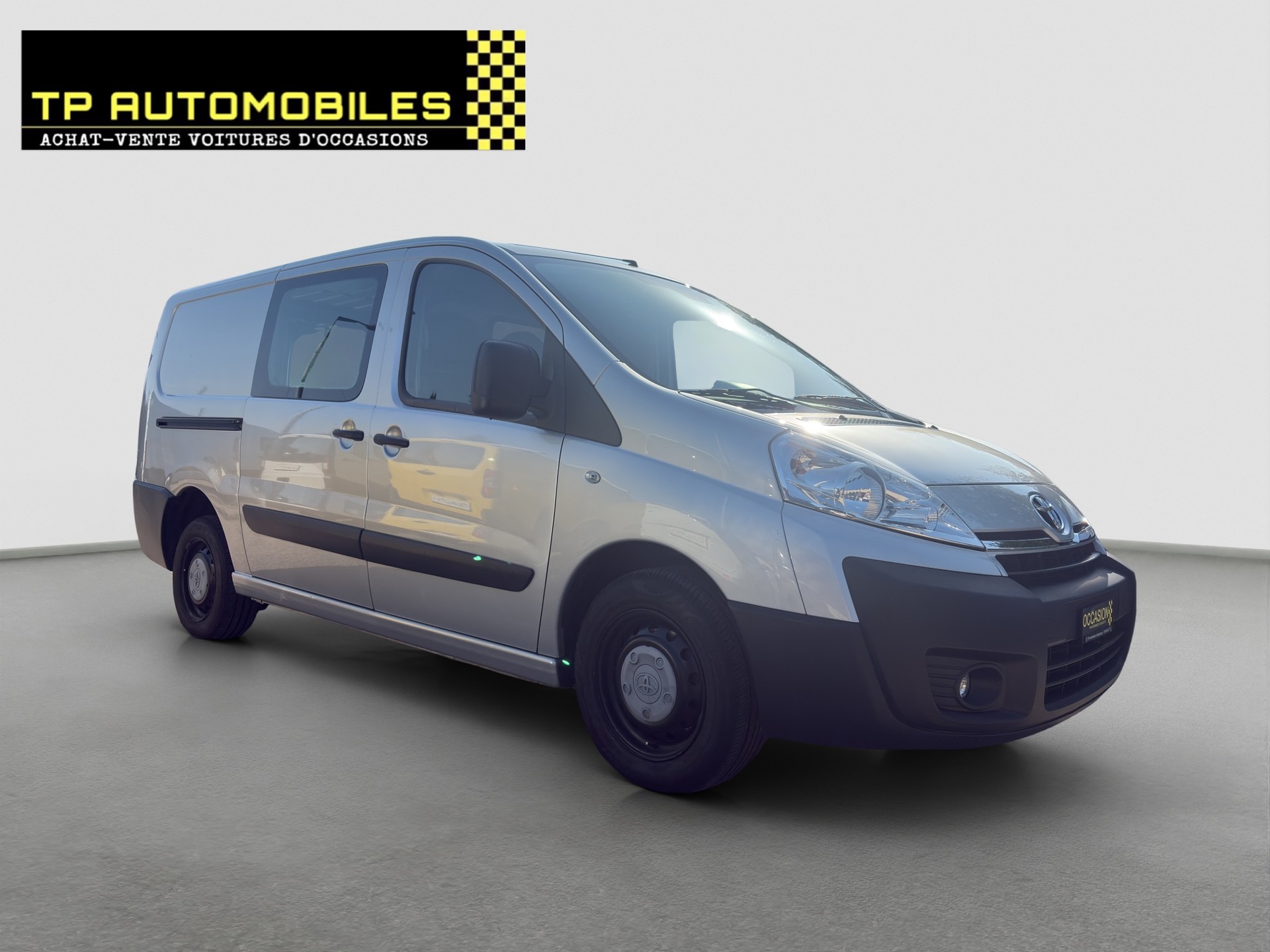 TOYOTA Proace 2.0D Panel Van Terra L2H1-image-2
