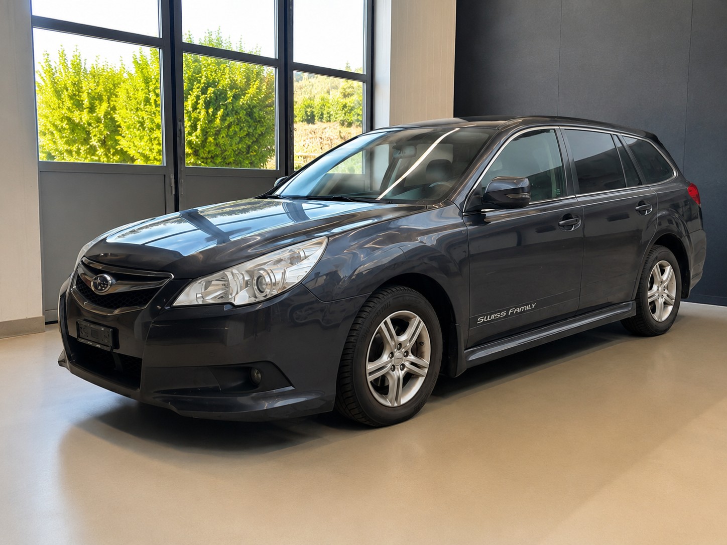 SUBARU Legacy 2.0i Swiss AWD Lineartronic-image-1