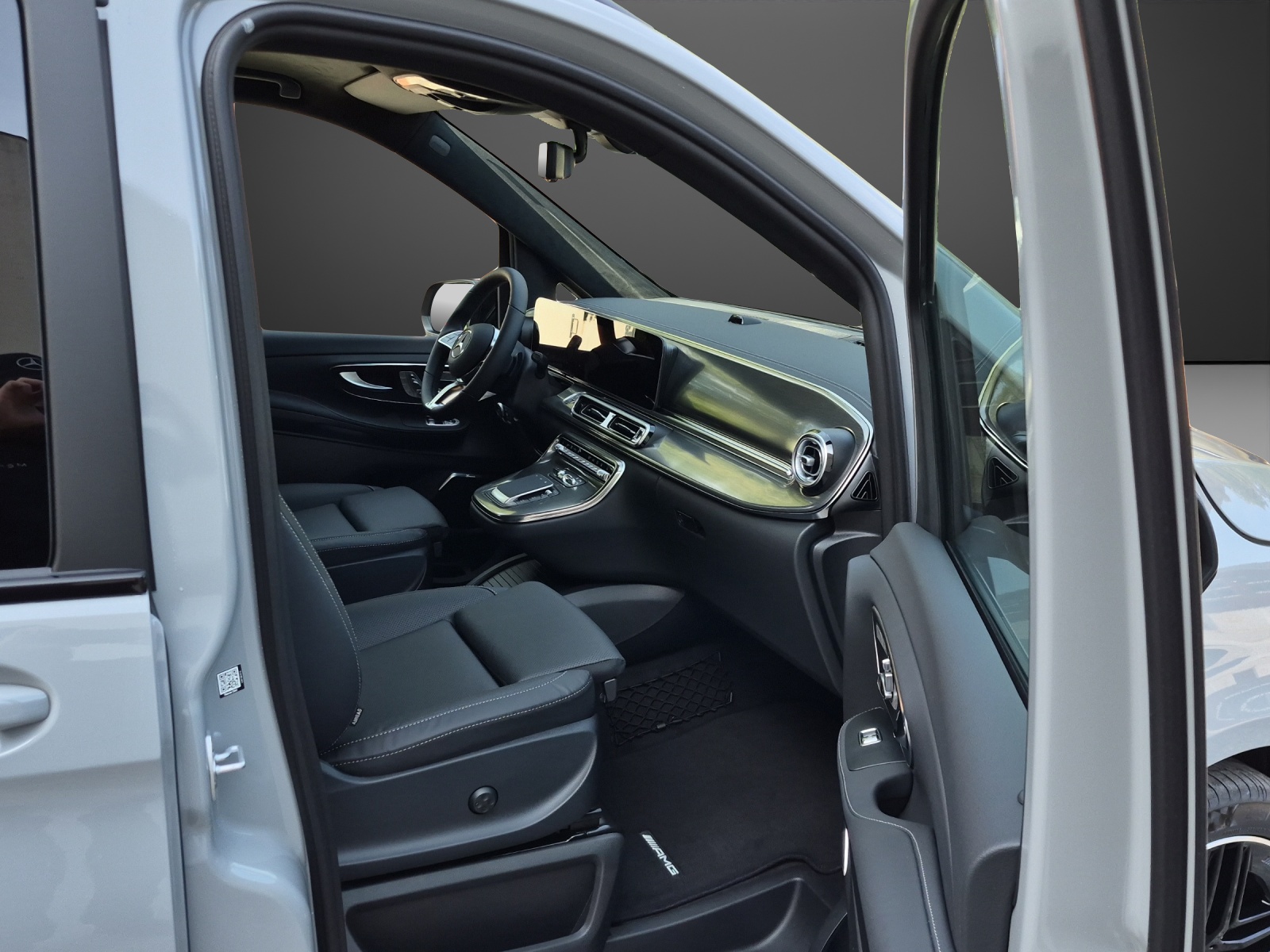 MERCEDES-BENZ V 300 d lang 4Matic Swiss Edition 9G-Tronic-image-9