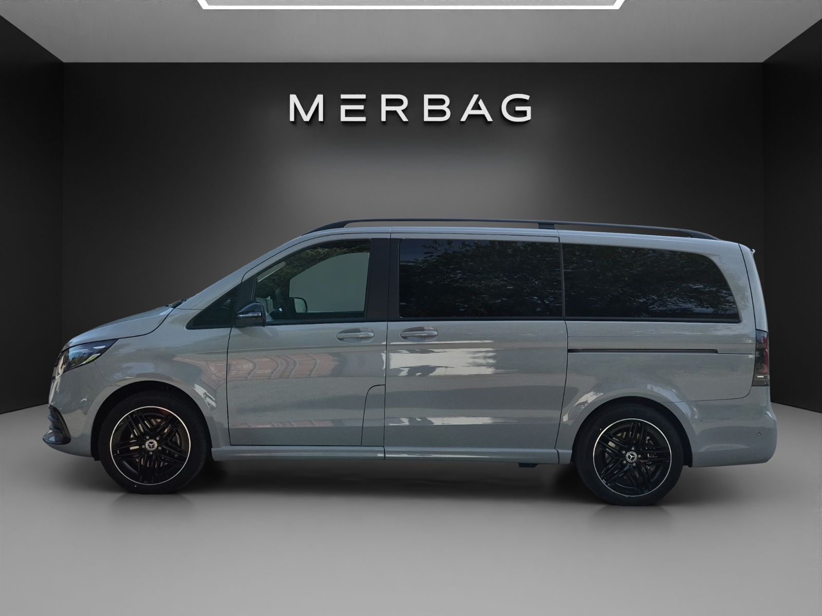 MERCEDES-BENZ V 300 d lang 4Matic Swiss Edition 9G-Tronic-image-2
