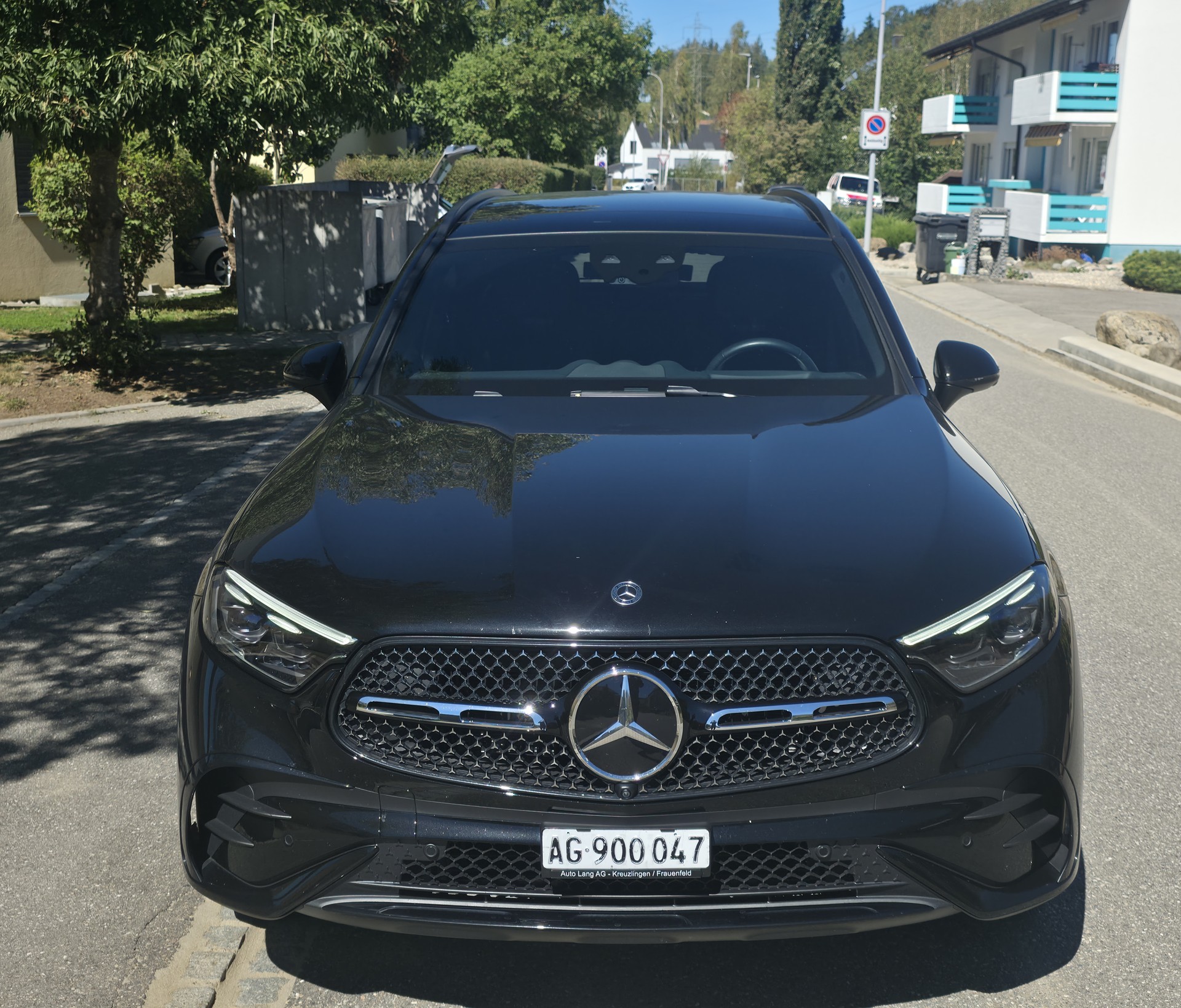 MERCEDES-BENZ GLC 220 d AMG Line 4matic-image-1