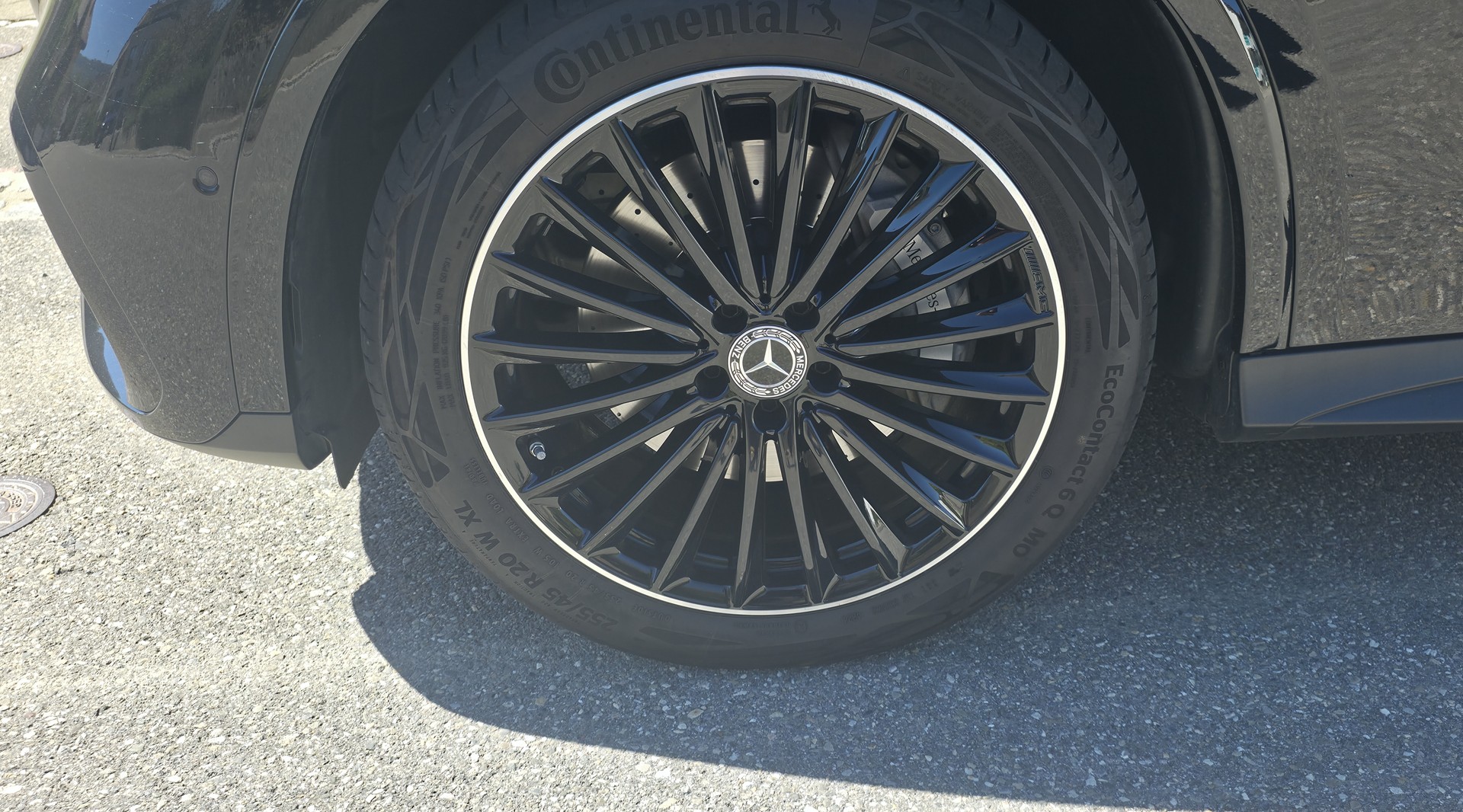 MERCEDES-BENZ GLC 220 d AMG Line 4matic-image-10