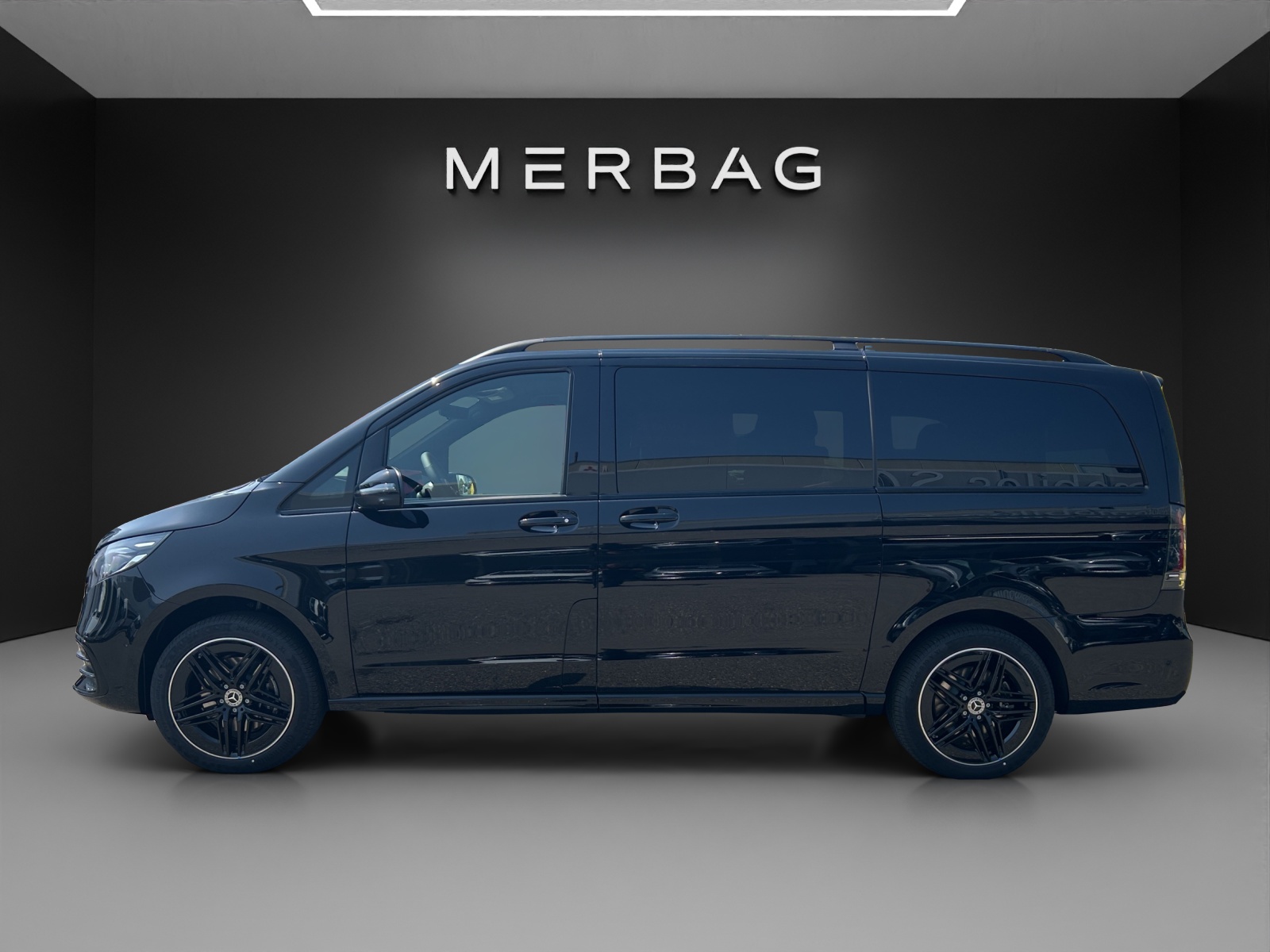 MERCEDES-BENZ V 300 d lang 4Matic Swiss Edition 9G-Tronic-image-2