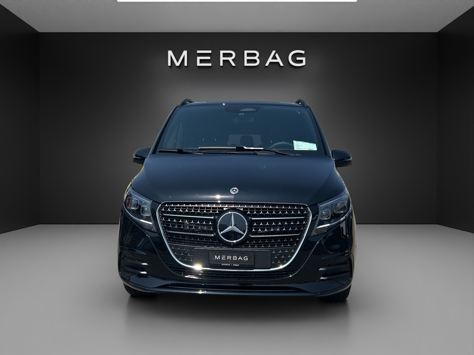 MERCEDES-BENZ V 300 d lang 4Matic Swiss Edition 9G-Tronic-image-1