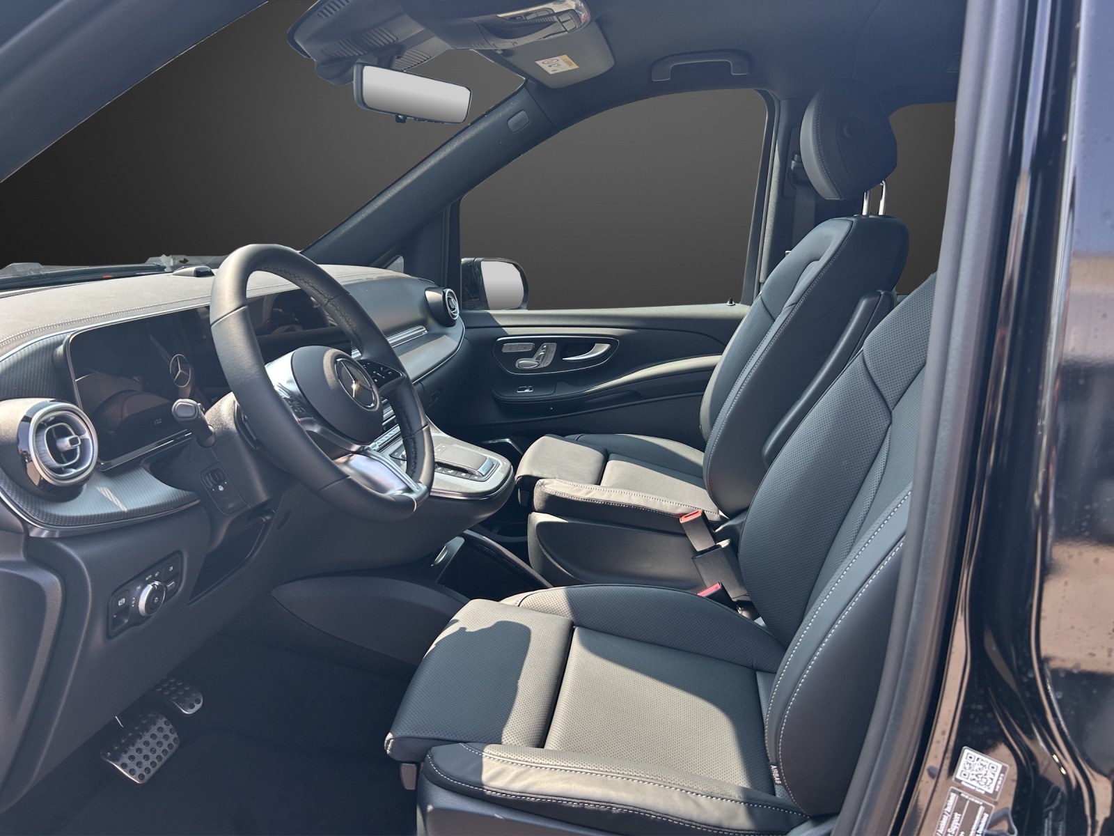 MERCEDES-BENZ V 300 d lang 4Matic Swiss Edition 9G-Tronic-image-9