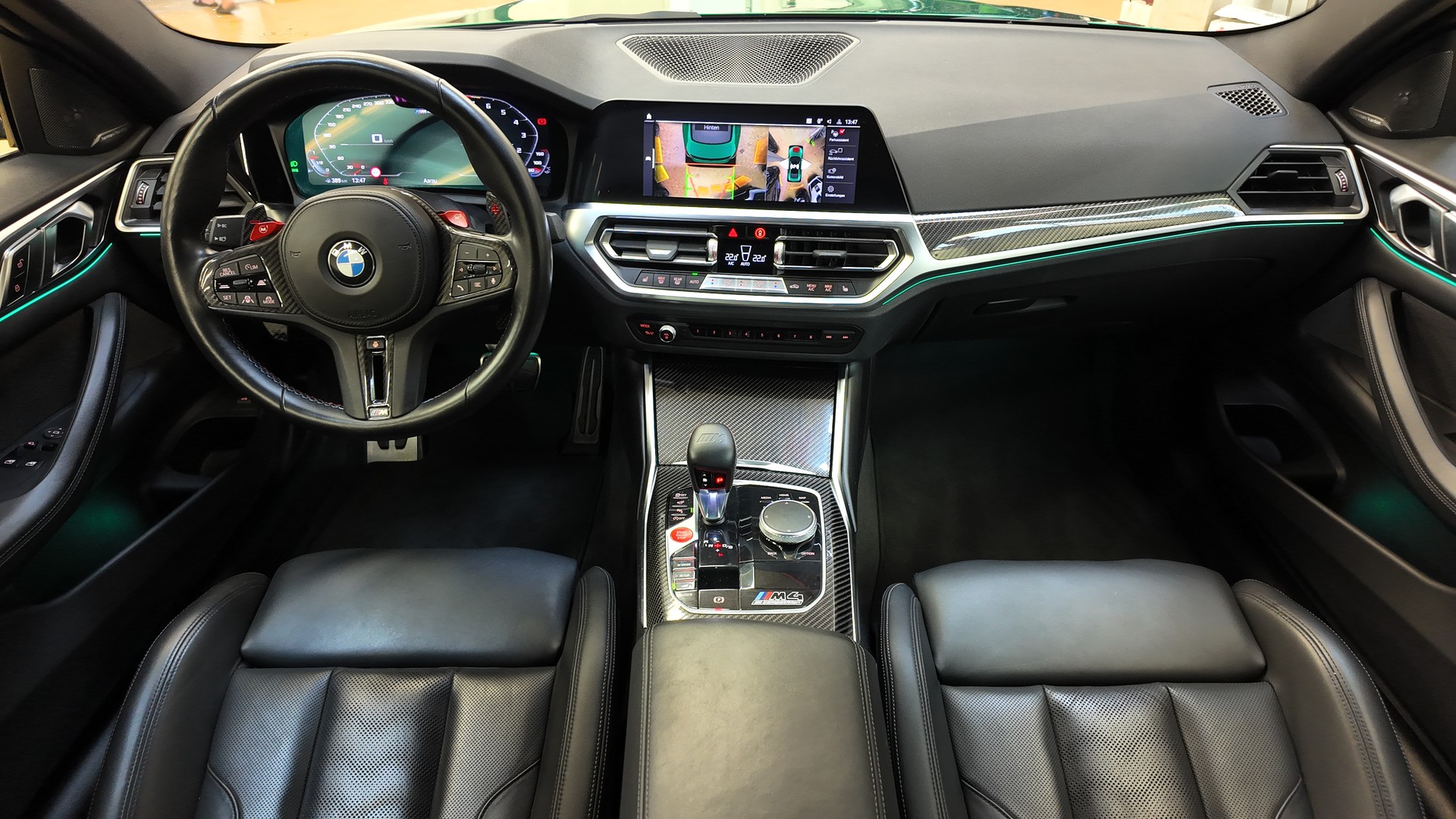 BMW M4 Coupé Competition M xDrive-image-8