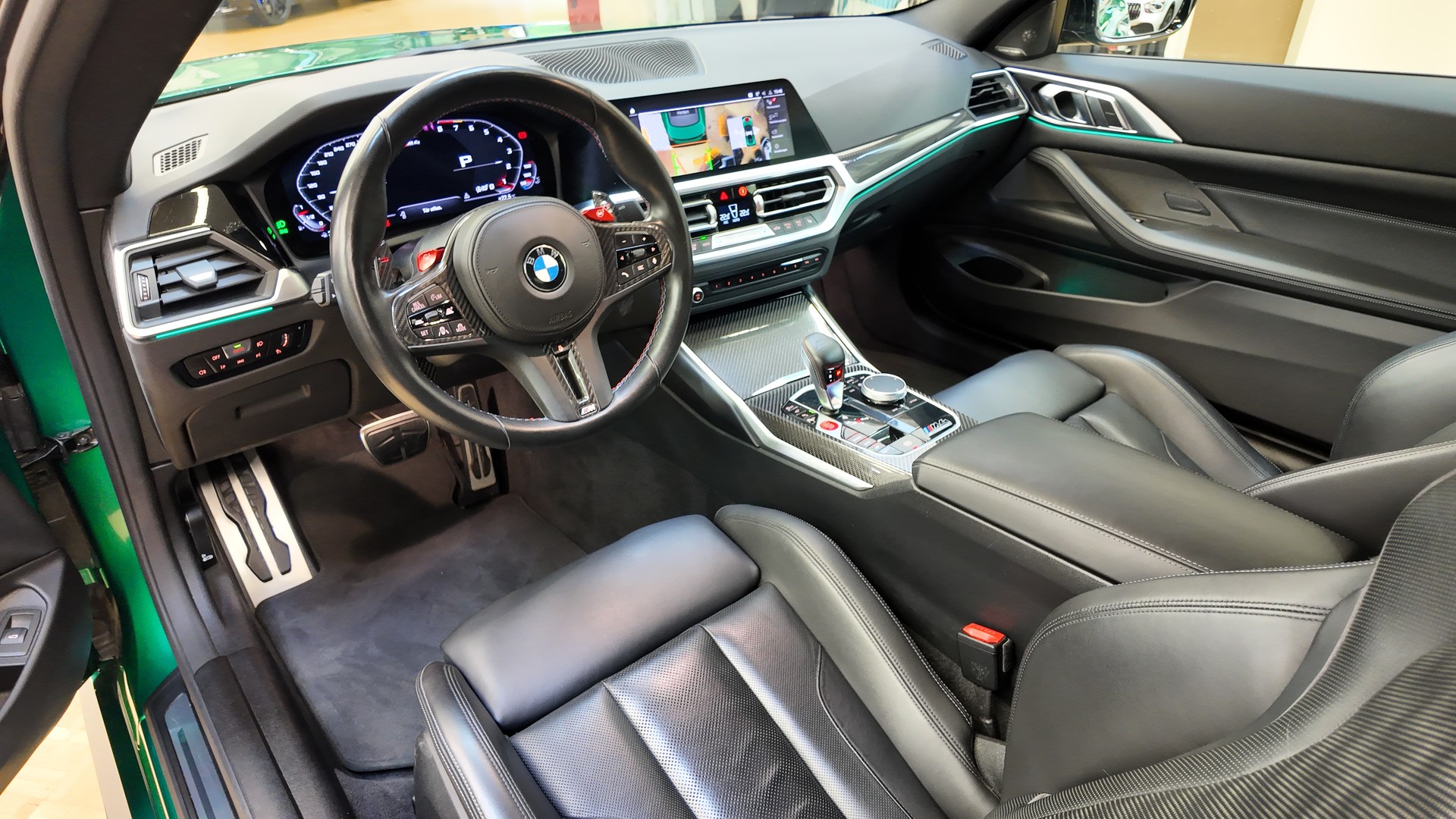 BMW M4 Coupé Competition M xDrive-image-11