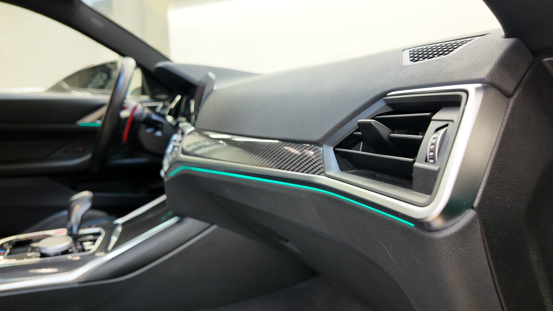 BMW M4 Coupé Competition M xDrive-image-15