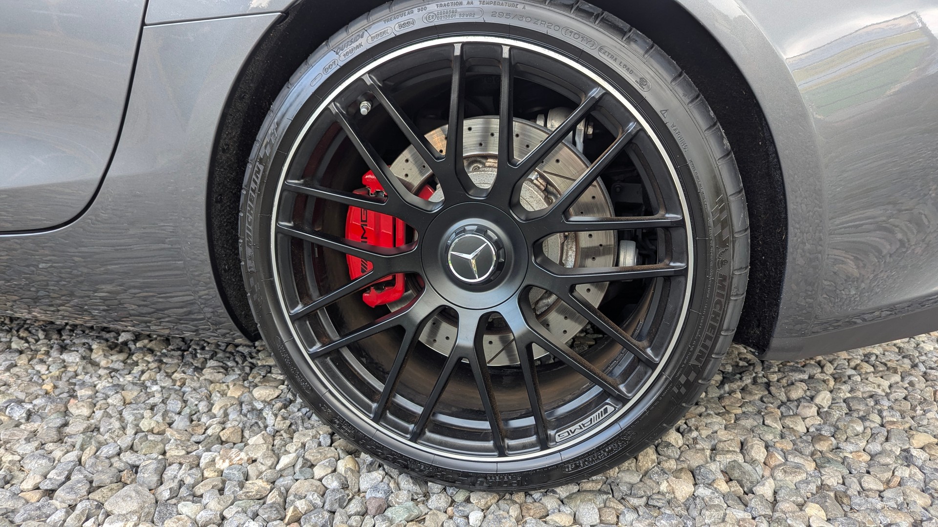 MERCEDES-BENZ AMG GT S-image-17