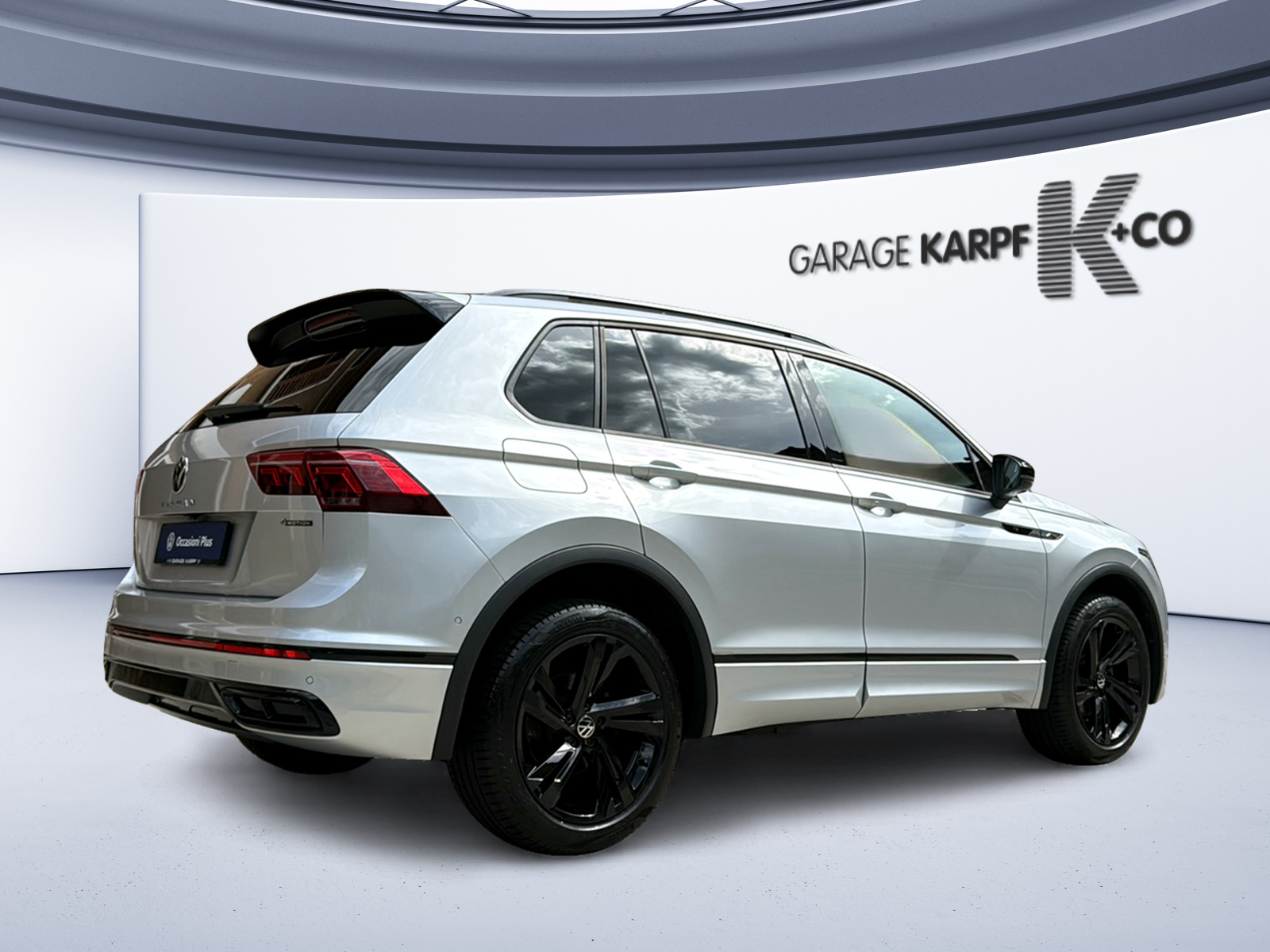 VW Tiguan 2.0 TDI SCR R-Line 4Motion DSG-image-4