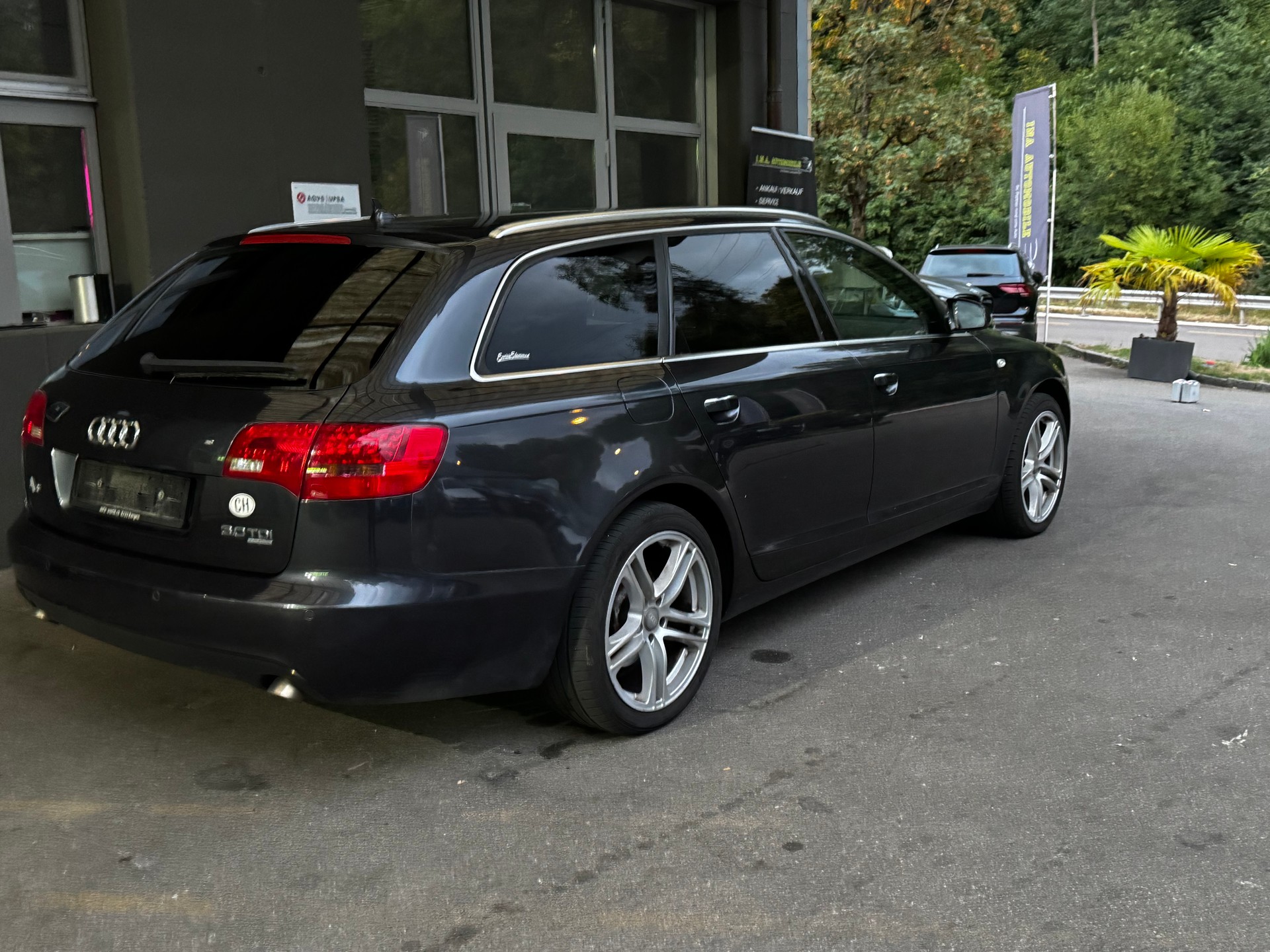 AUDI A6 Avant 3.0 V6 TDI quattro-image-7