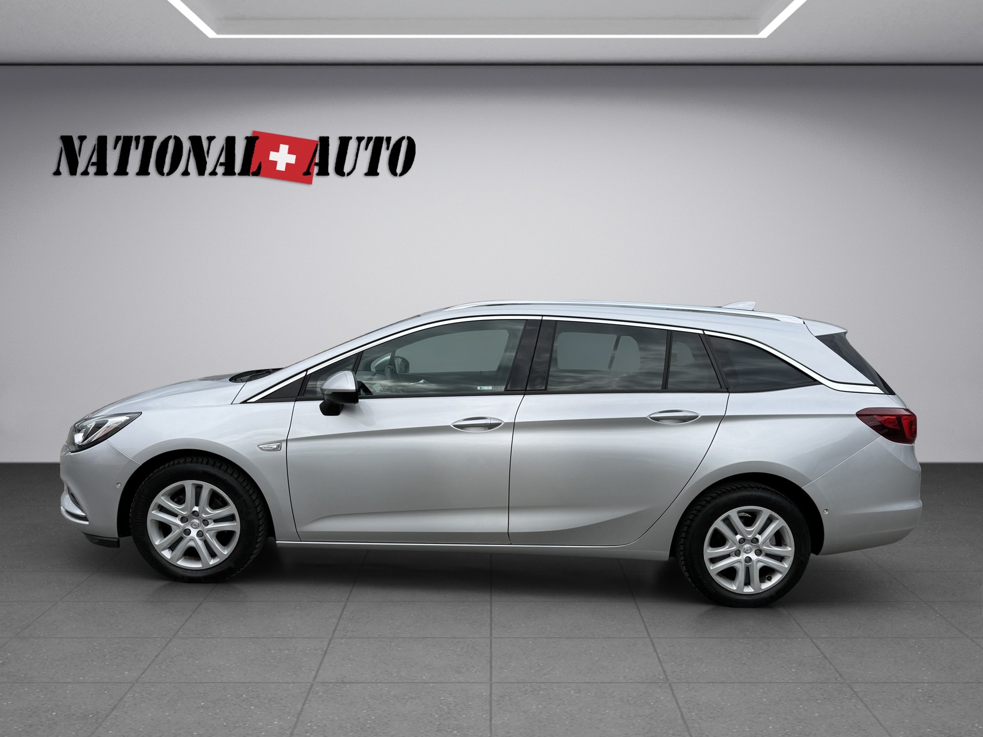 OPEL Astra Sports Tourer 1.4i Turbo Excellence Automat-image-1