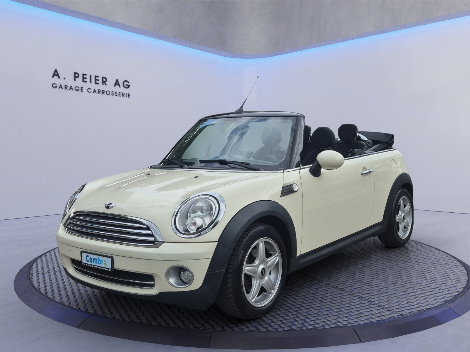 MINI Cooper Cabriolet-image-0