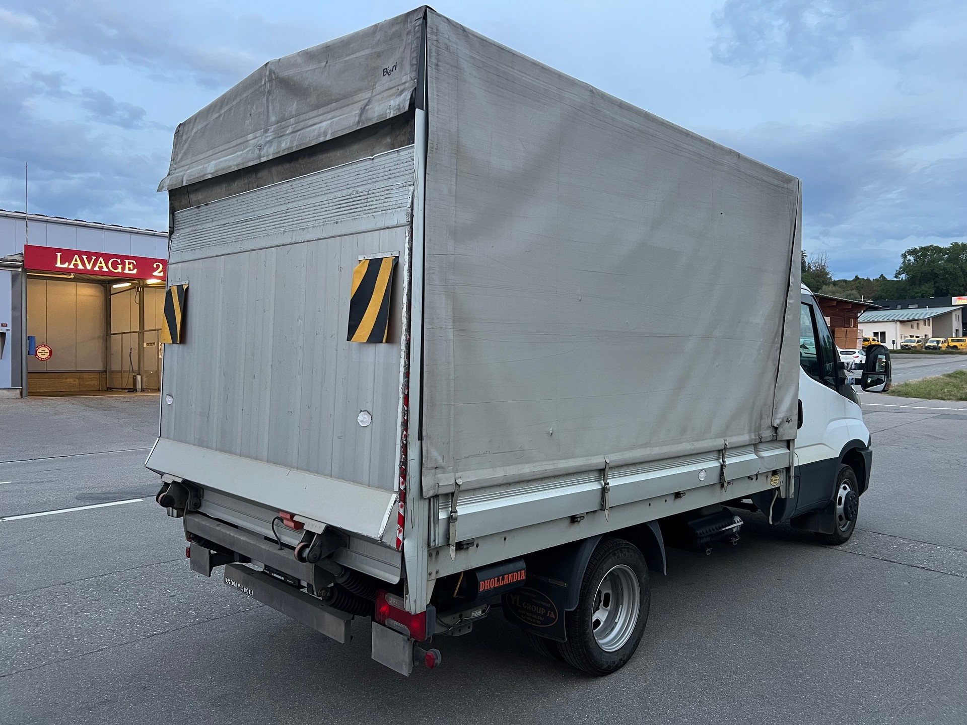 IVECO 35C15 3000cc Diesel , Clima, Euro 6, pont bâché ridelle.-image-3