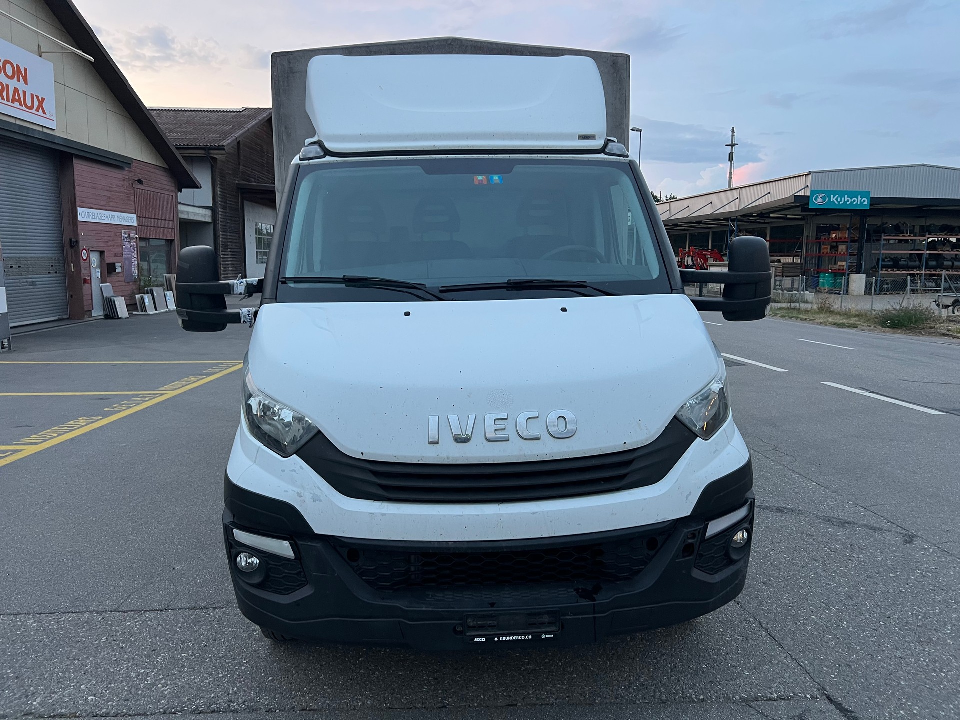 IVECO 35C15 3000cc Diesel , Clima, Euro 6, pont bâché ridelle.-image-6