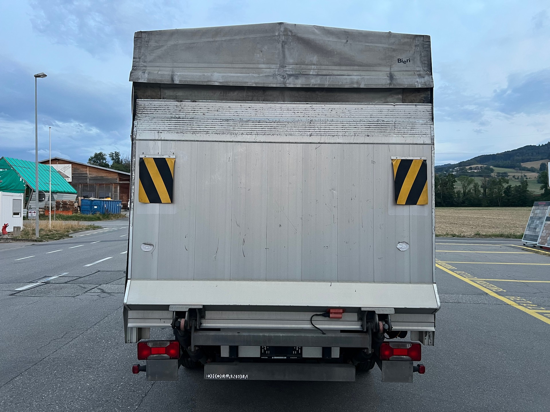 IVECO 35C15 3000cc Diesel , Clima, Euro 6, pont bâché ridelle.-image-7