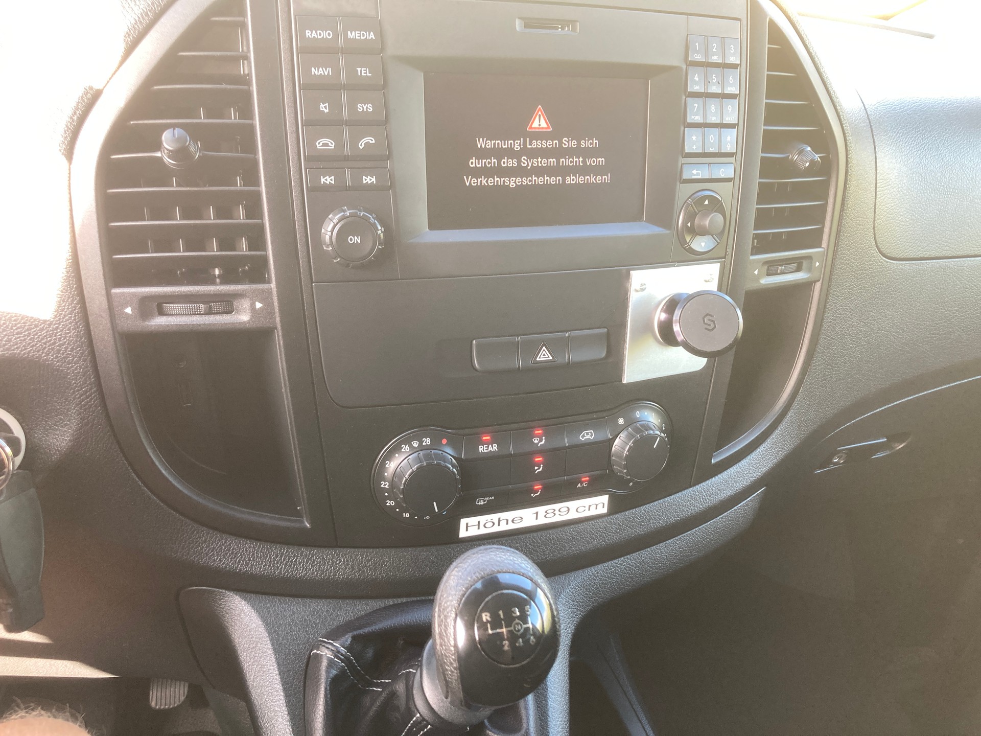 MERCEDES-BENZ Vito 111 BlueTec Tourer L mit Anhängerkupplung-image-11