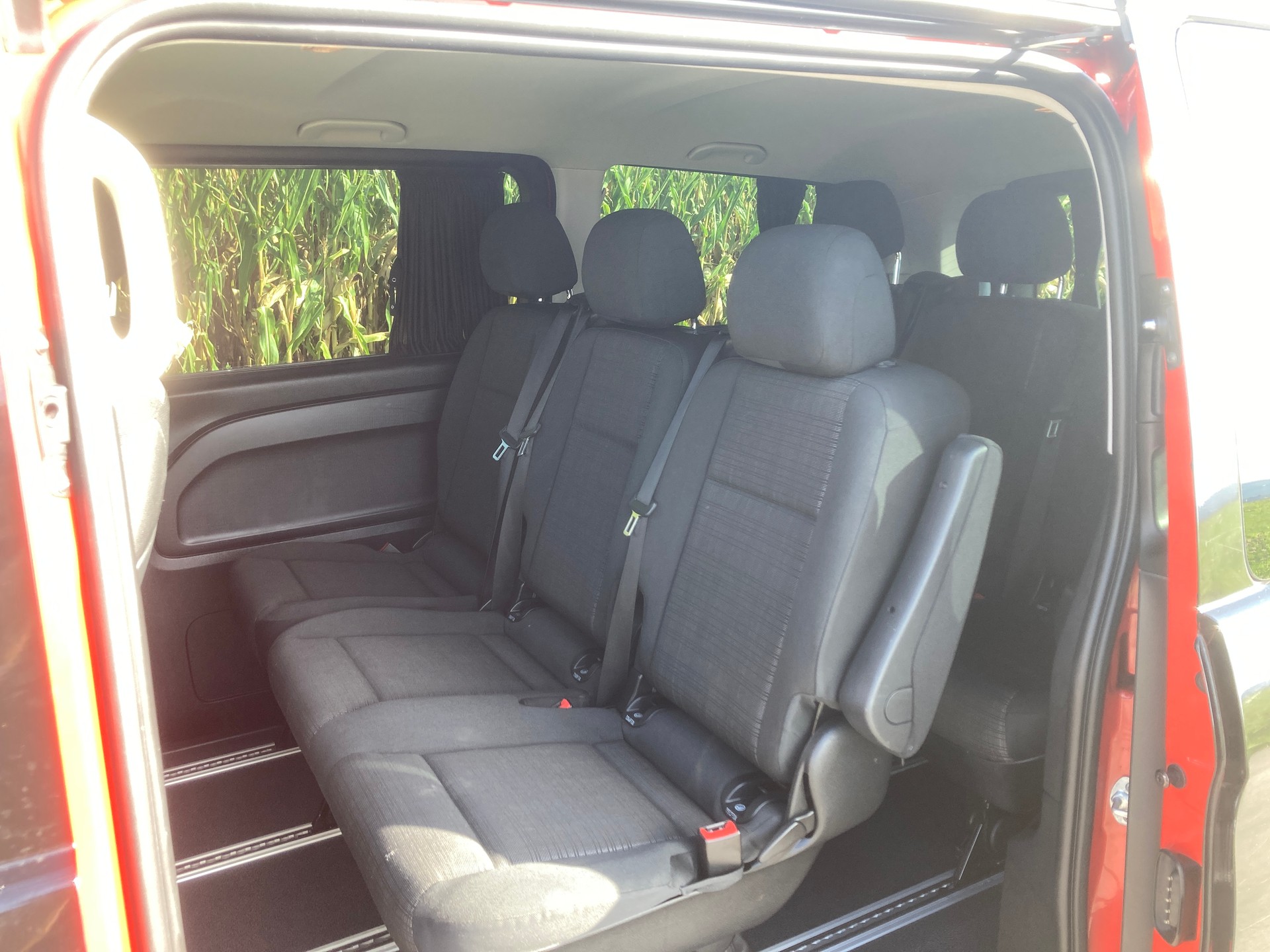 MERCEDES-BENZ Vito 111 BlueTec Tourer L mit Anhängerkupplung-image-8