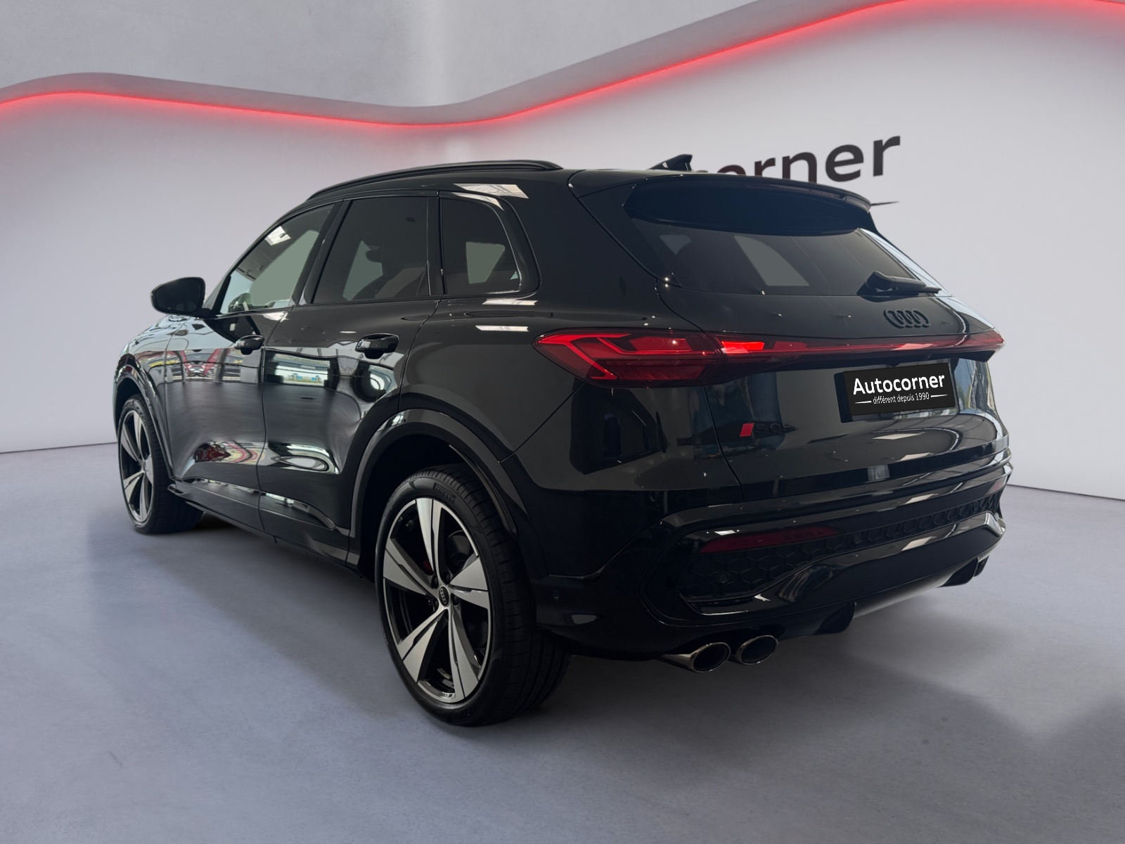 AUDI SQ5 TFSI quattro S-tronic-image-2