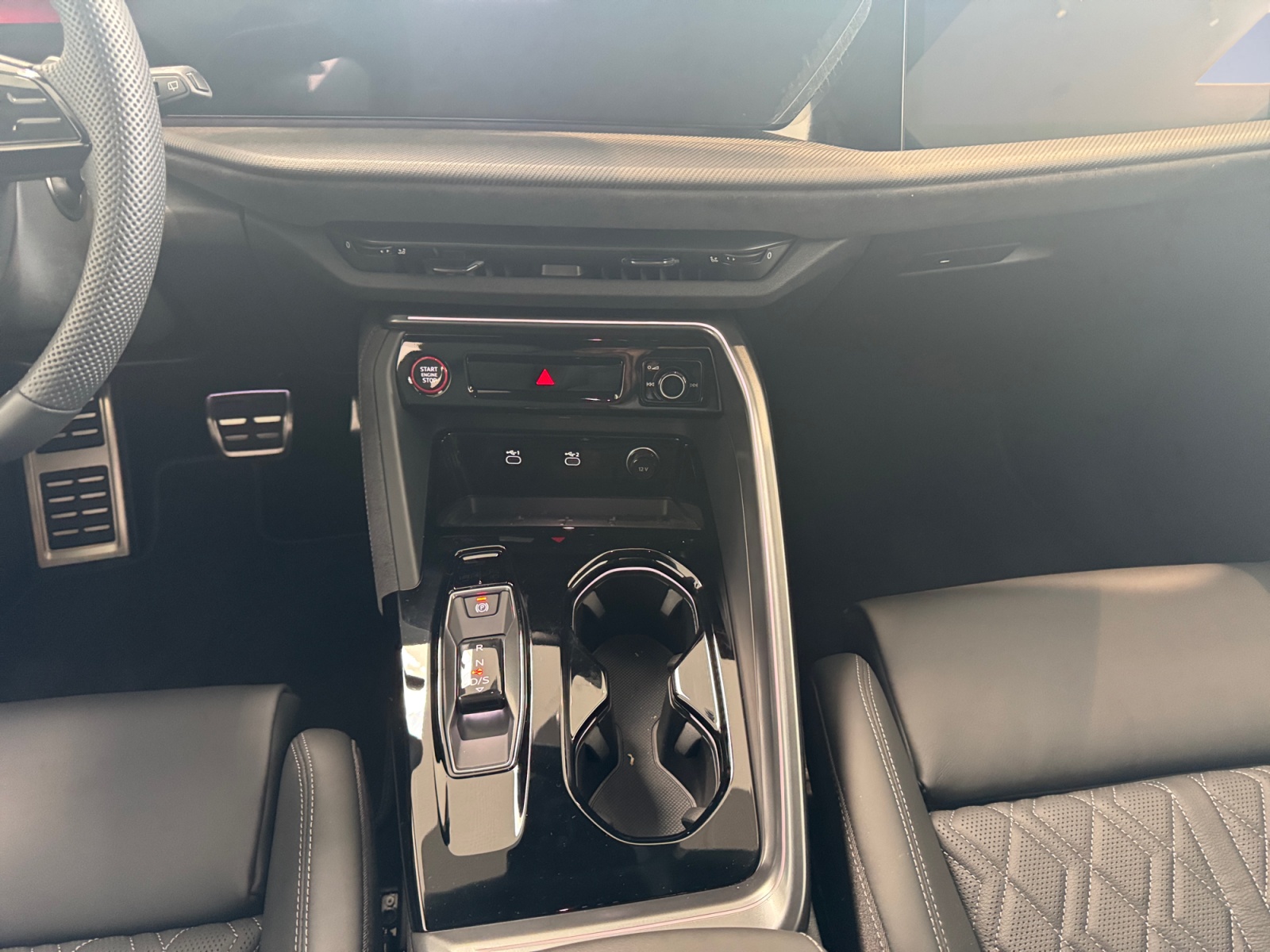 AUDI SQ5 TFSI quattro S-tronic-image-10
