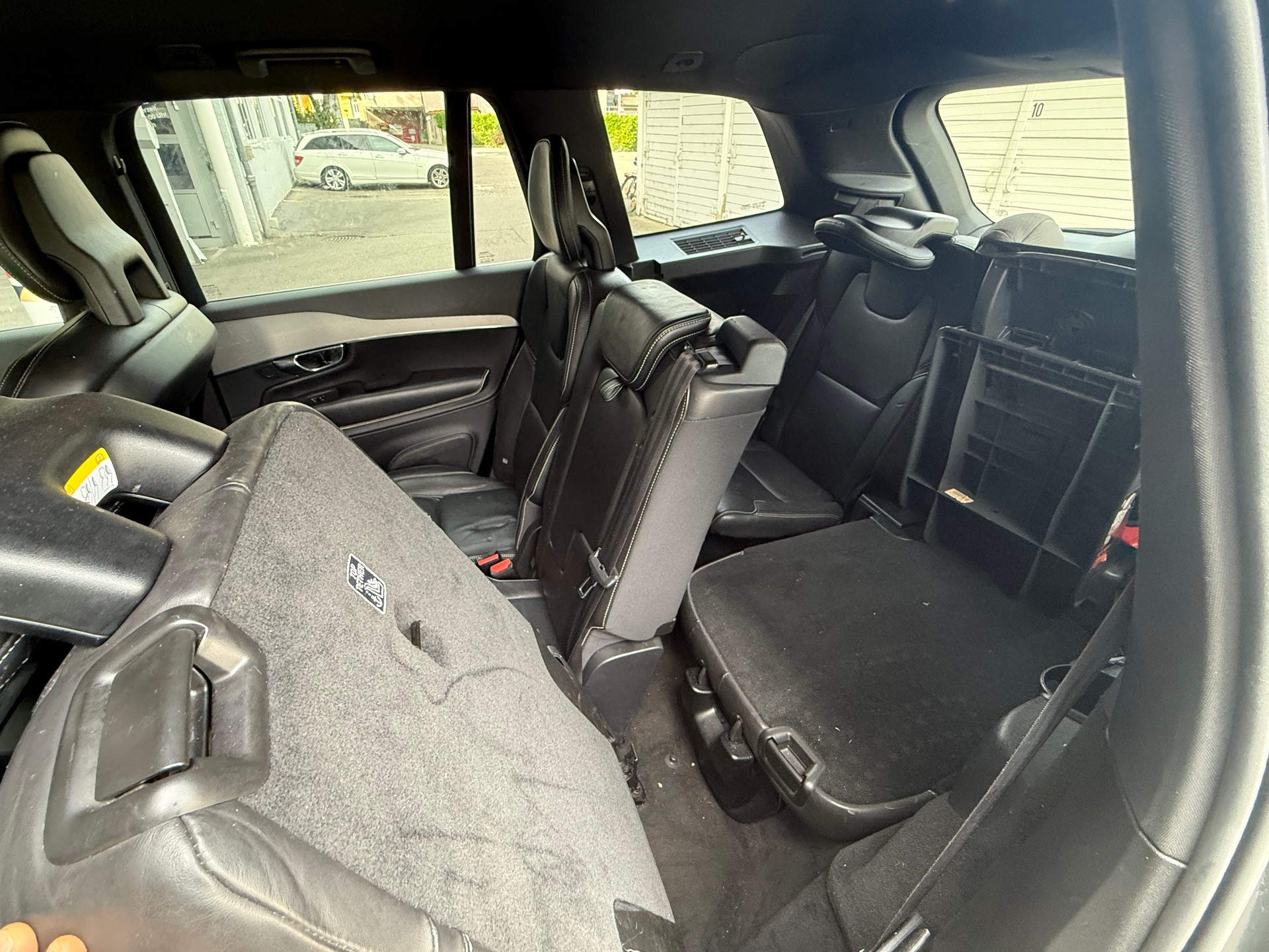 VOLVO XC90 D5 AWD R-Design Geartronic-image-13