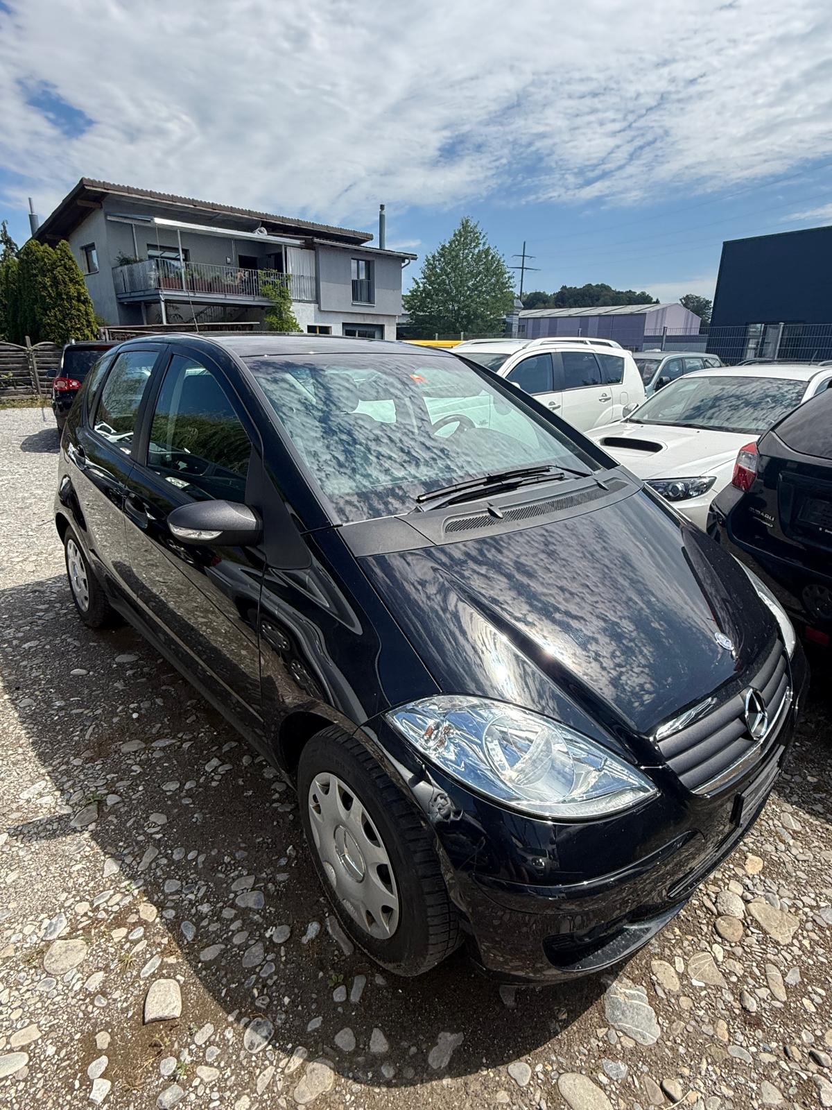 MERCEDES-BENZ A 150 Classic-image-2