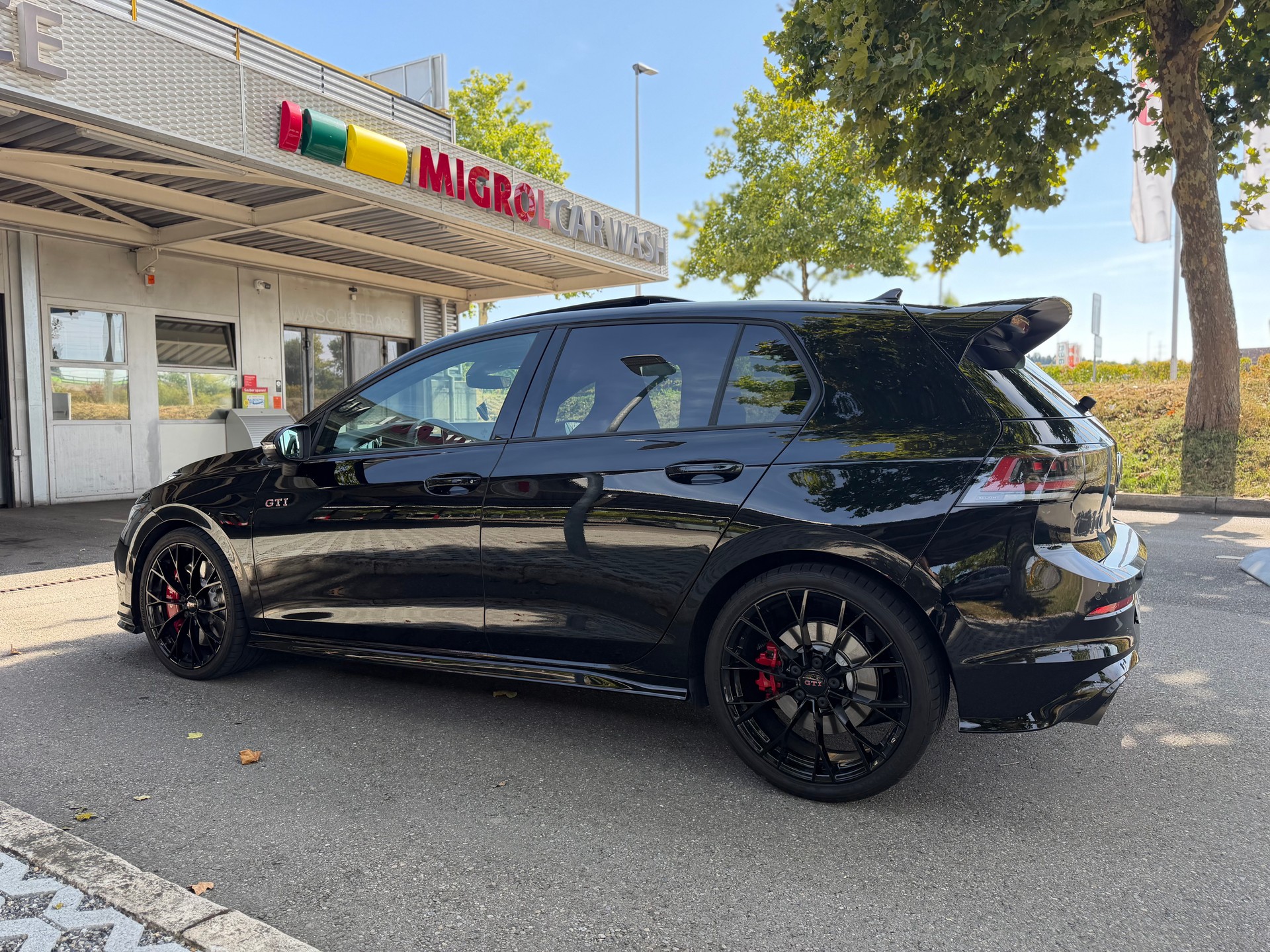 VW Golf 2.0 TSI GTI Clubsport DSG-image-4