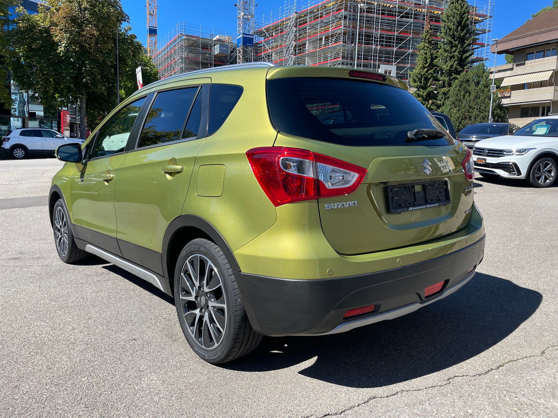 SUZUKI SX4 S-Cross 1.6 16V Compact Top 4WD CVT7-image-2