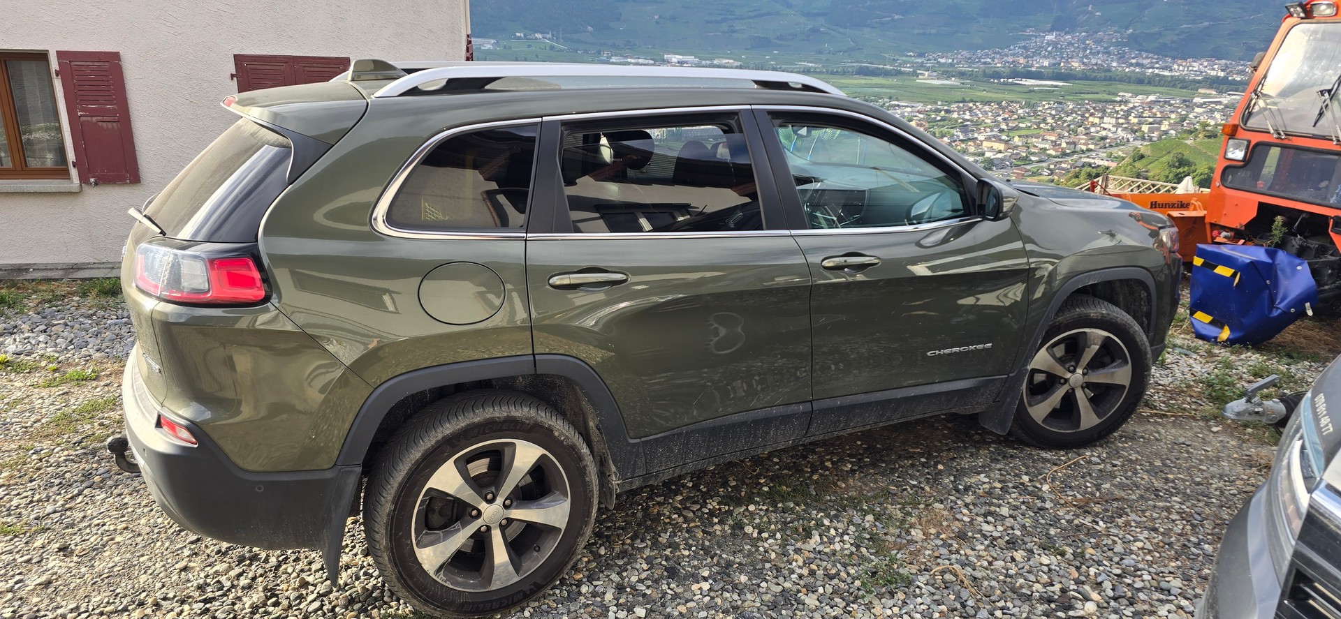 JEEP 2.2 D 195 Limited AWD-image-3