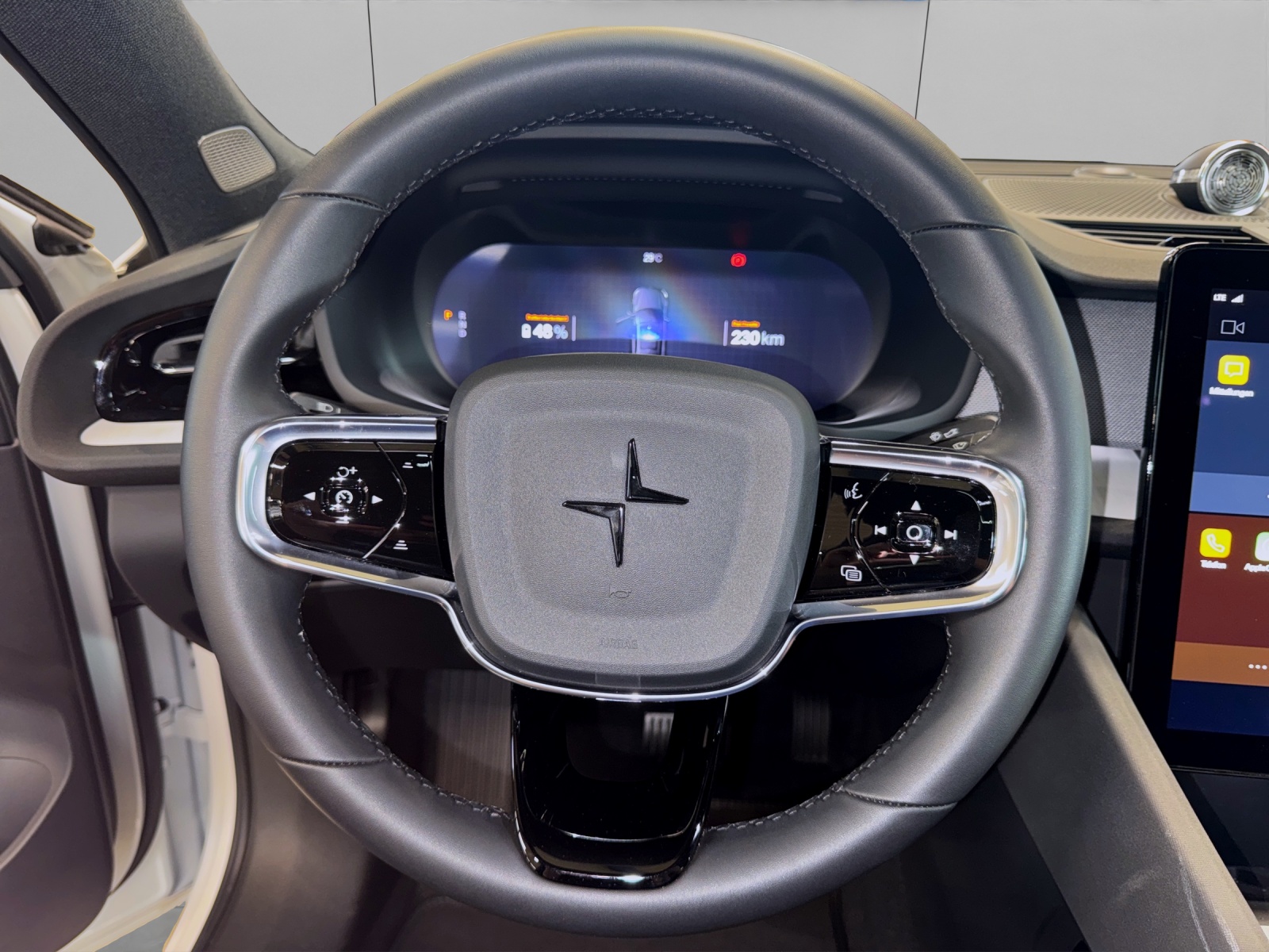 POLESTAR 2 Long Range Dual Motor Performance Plus-image-7