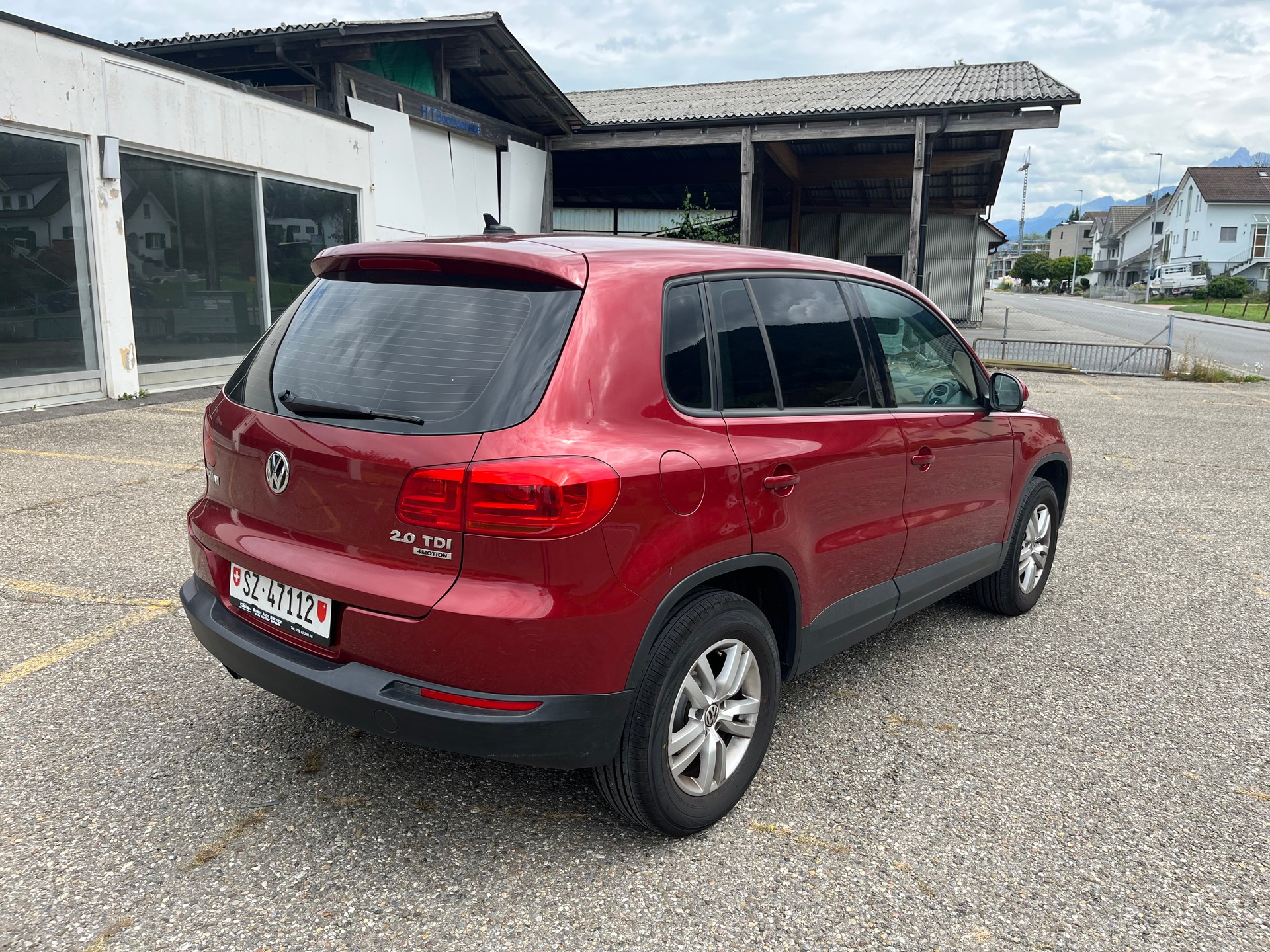 VW Tiguan 2.0 TDI BlueMotion Track&Field 4Motion DSG-image-6