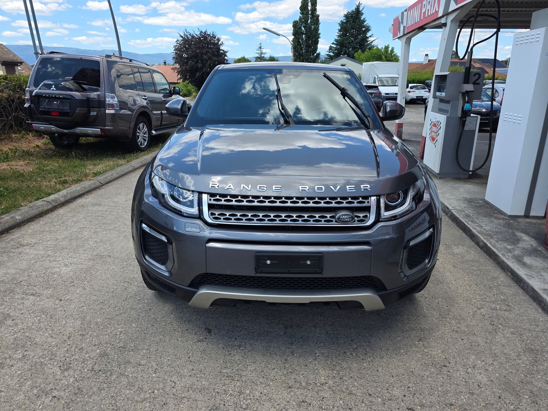 LAND ROVER Range Rover Evoque 2.0 TD4 Pure AT9-image-1